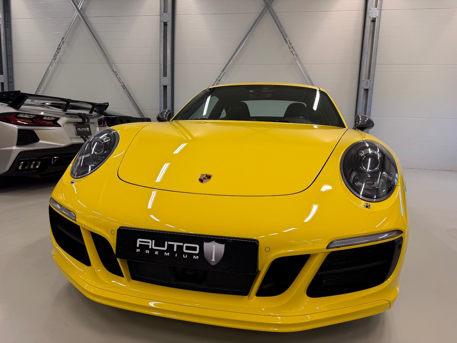 Porsche 911 Carrera PDK, 7-trins, 370ps, 2018