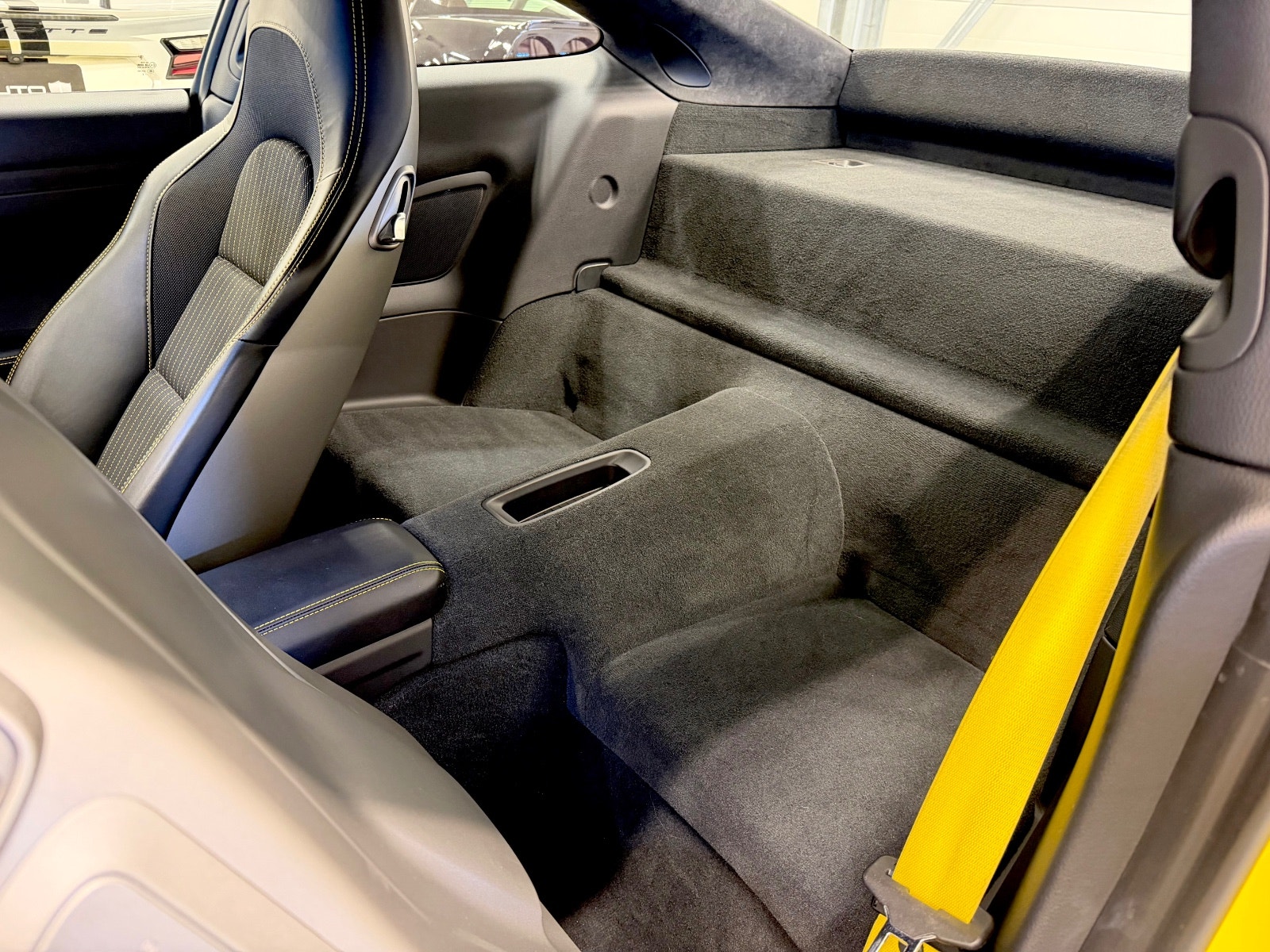 Porsche 911 Carrera PDK, 7-trins, 370ps, 2018