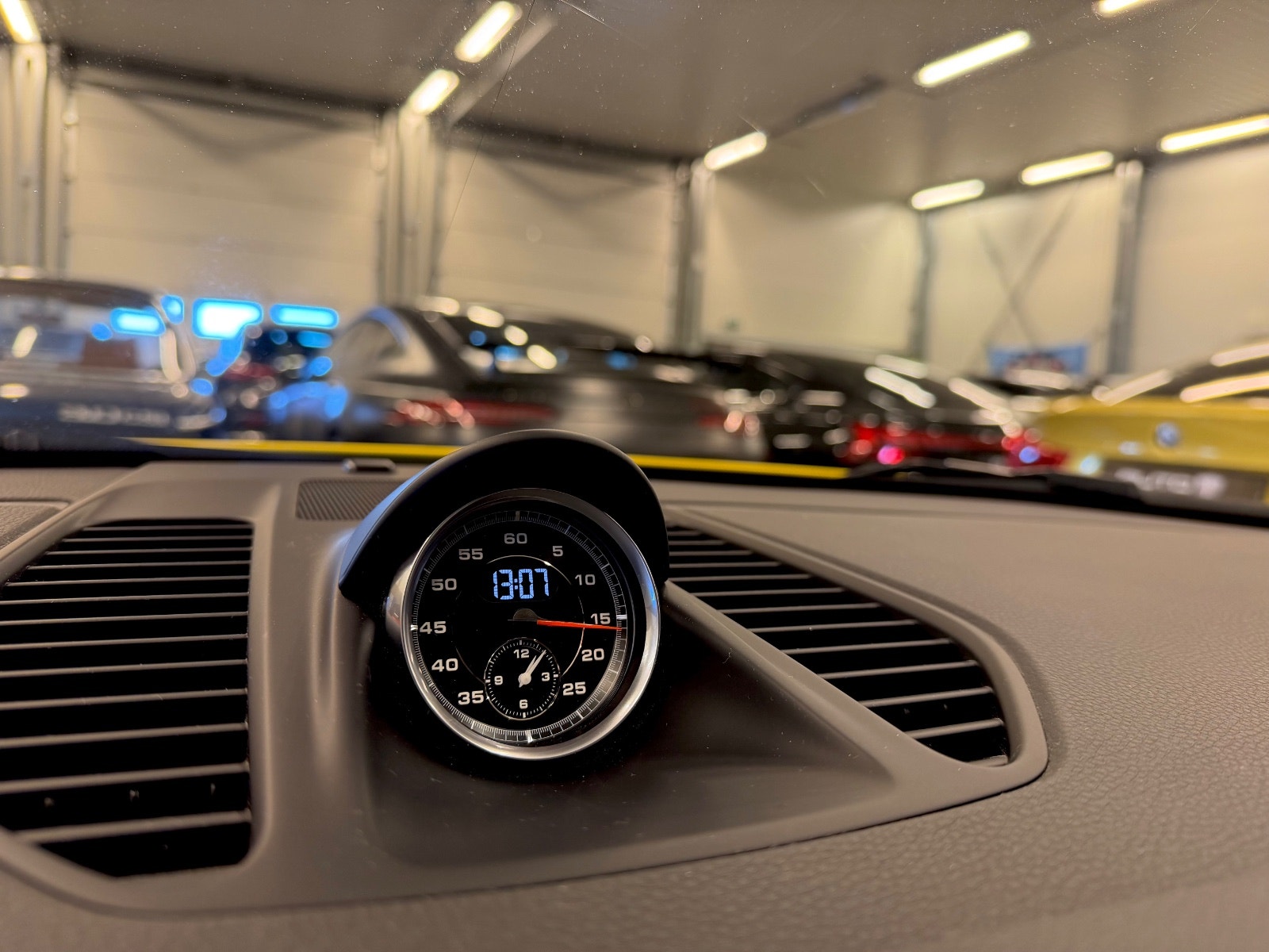 Porsche 911 Carrera PDK, 7-trins, 370ps, 2018