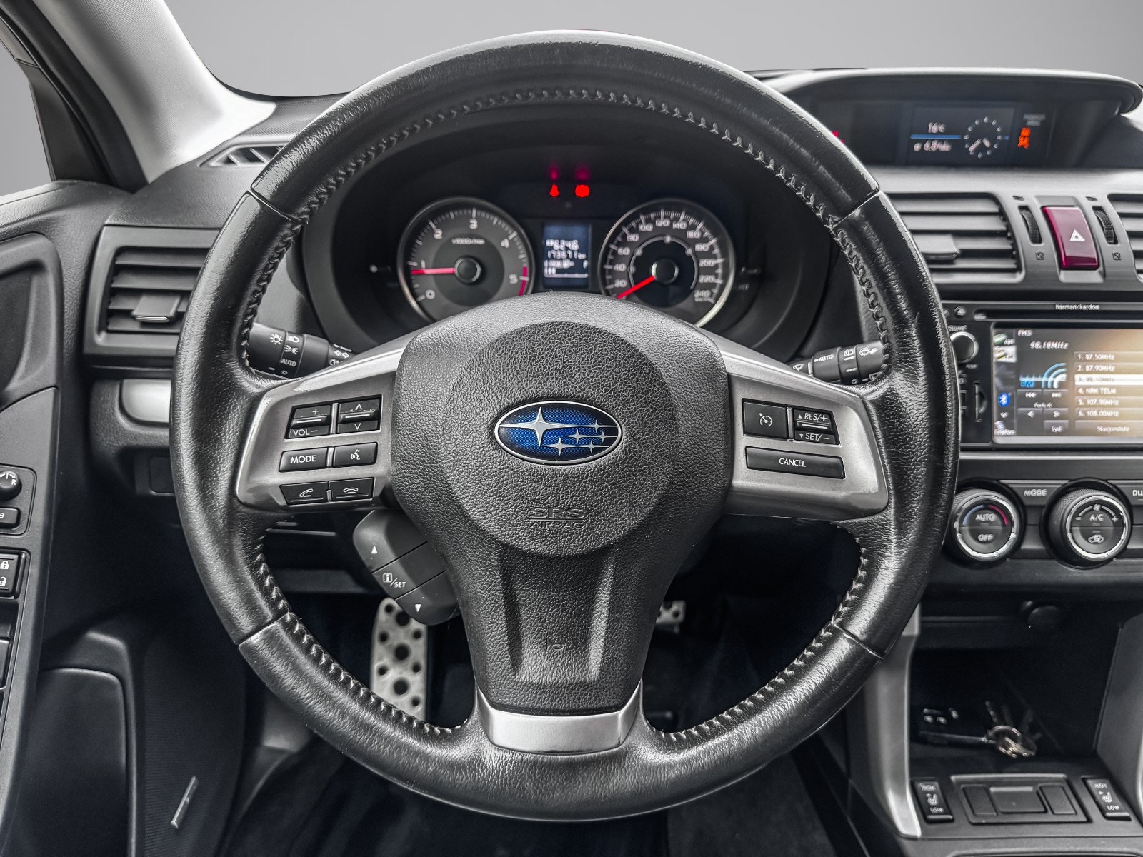 Subaru Forester 2.0 4WD Manual, 6-trins, 147ps, 2013