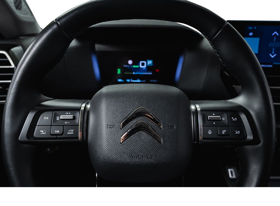 Citroën ë-C4, 136hp, 2023