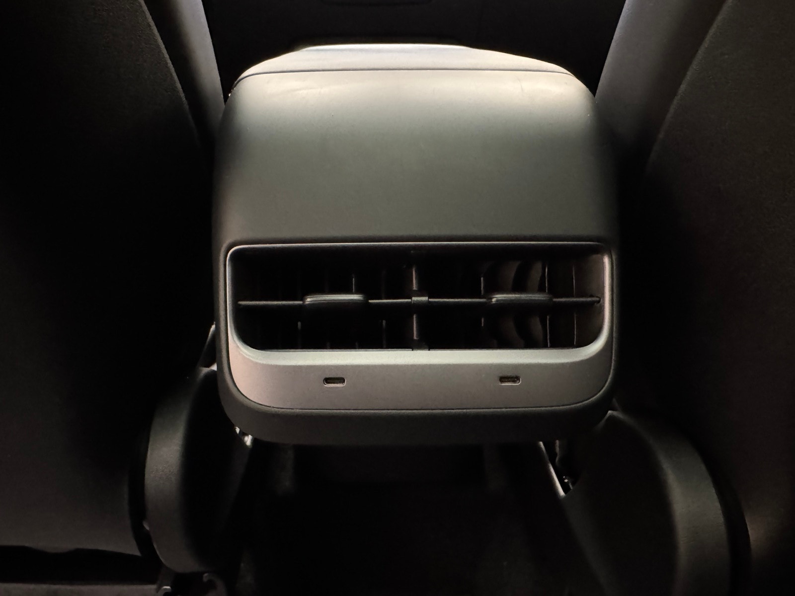 Tesla Model Y Long Range AWD, 514ps, 2024
