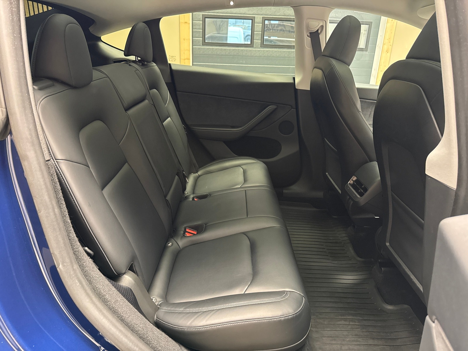 Tesla Model Y Long Range AWD, 514ps, 2024