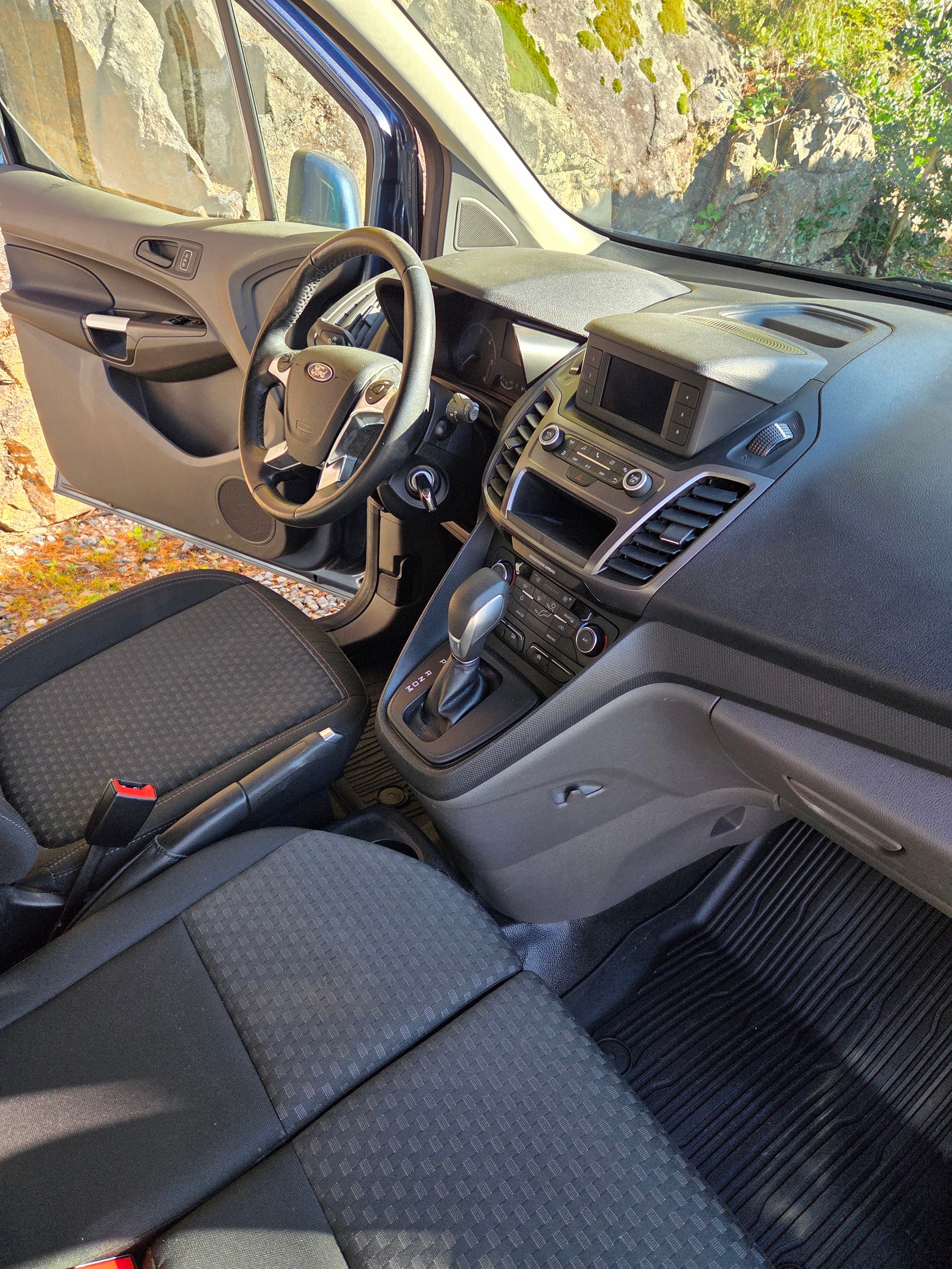 Ford Transit Connect 220 1.5 EcoBlue SelectShift, 8-trins, 120ps, 2020