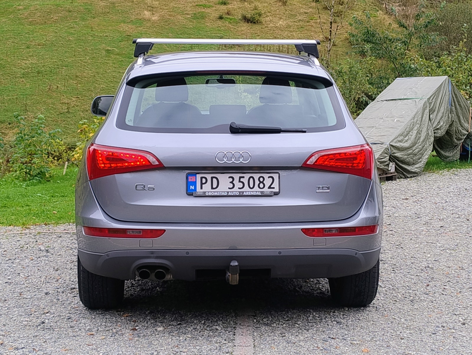 Audi Q5 2.0 TDI DPF quattro Manual, 143hp, 2011