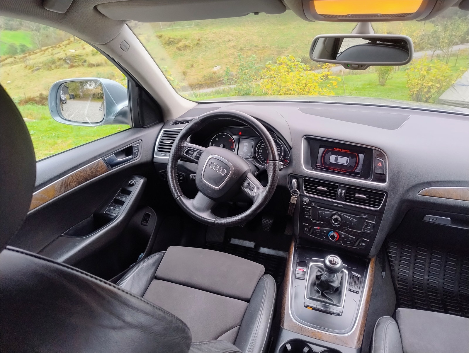 Audi Q5 2.0 TDI DPF quattro Manual, 143hp, 2011