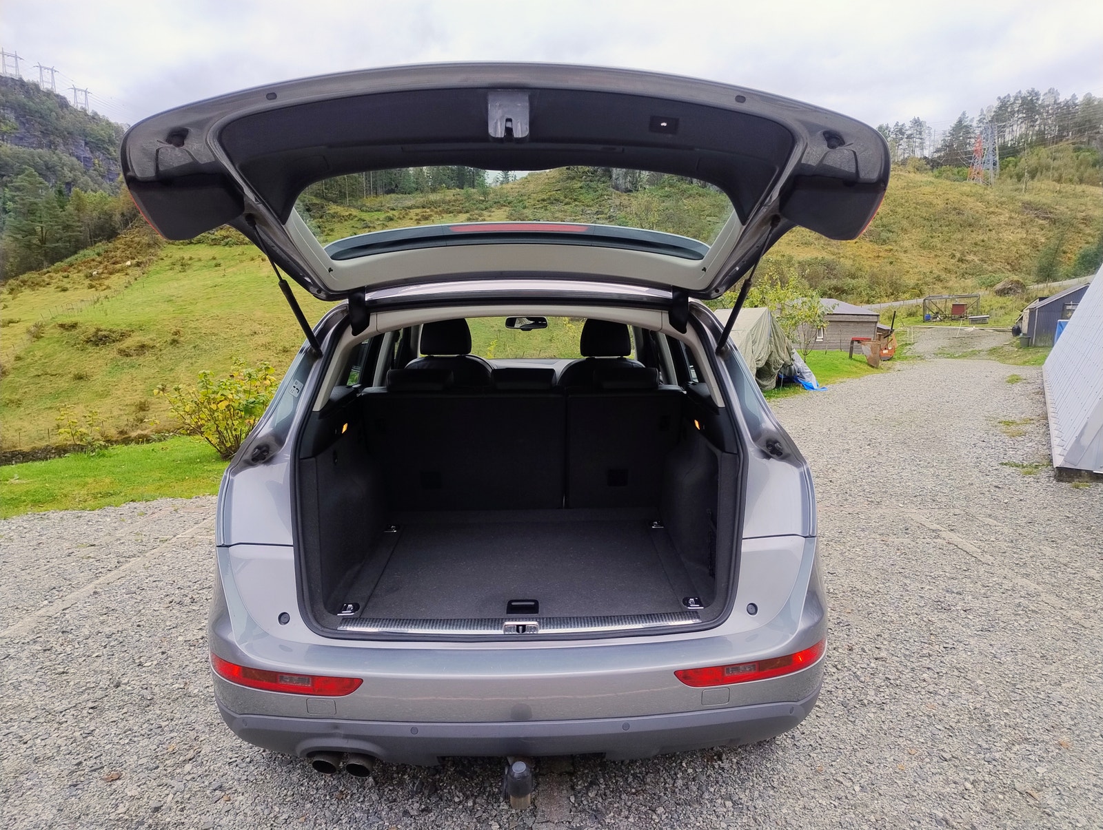 Audi Q5 2.0 TDI DPF quattro Manual, 143hp, 2011