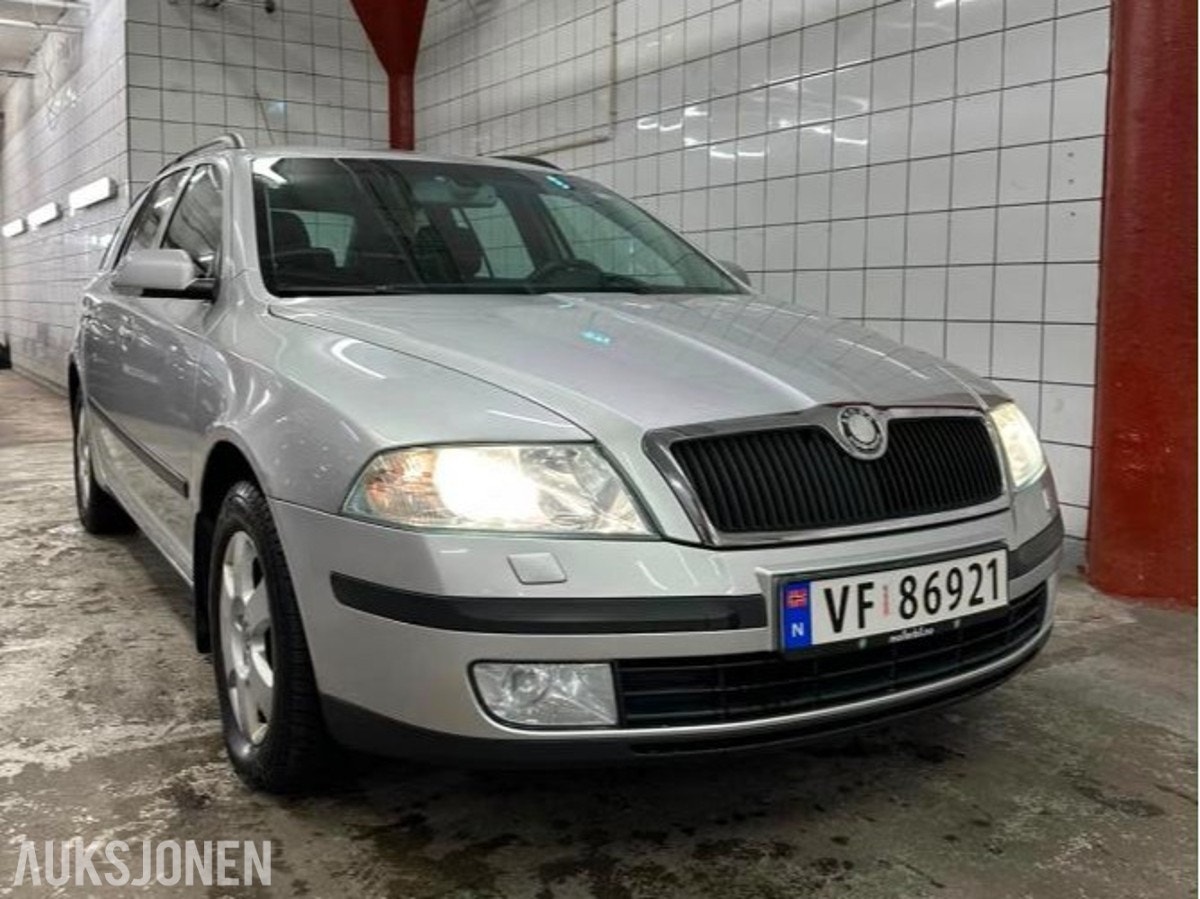 Škoda Octavia Combi 1.9 TDI 8v DSG Sequential, 6-trins, 105ps, 2007