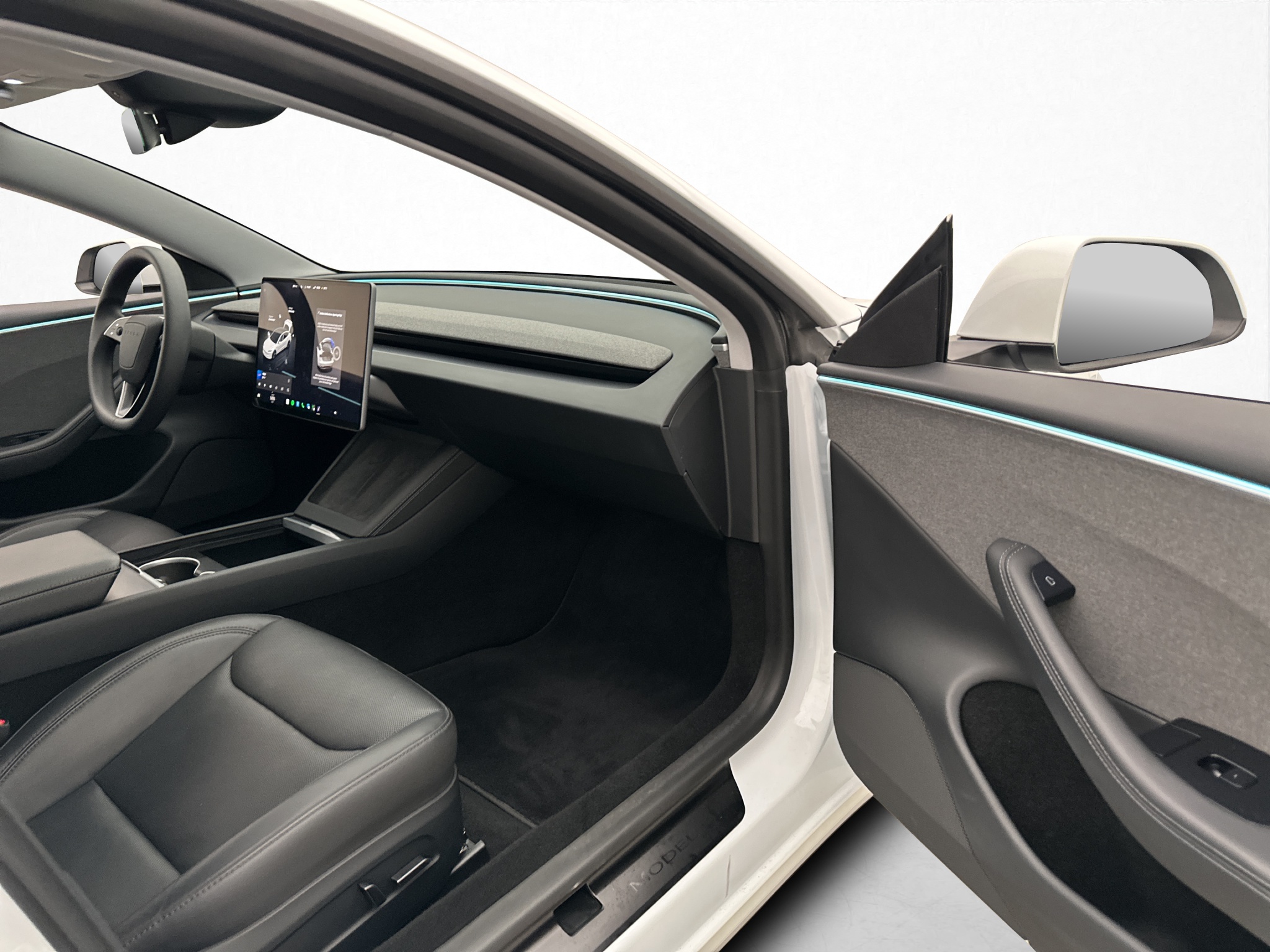 Tesla Model 3 Standard Range, 283hp, 2024