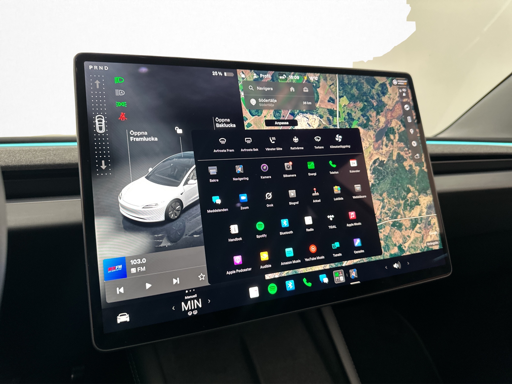 Tesla Model 3 Standard Range, 283hp, 2024