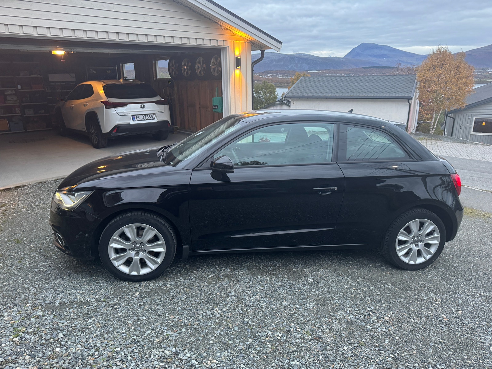 Audi A1 1.6 TDI Manual, 105hp, 2011
