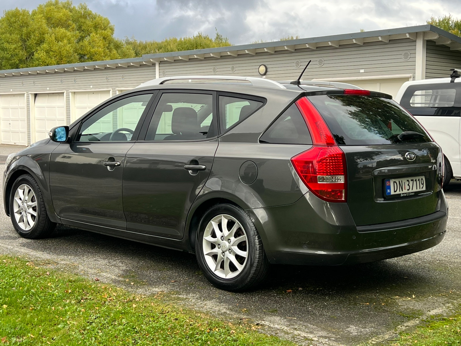 Kia cee'd_sw 1.6 CRDi Automatic, 4-trins, 115ps, 2010