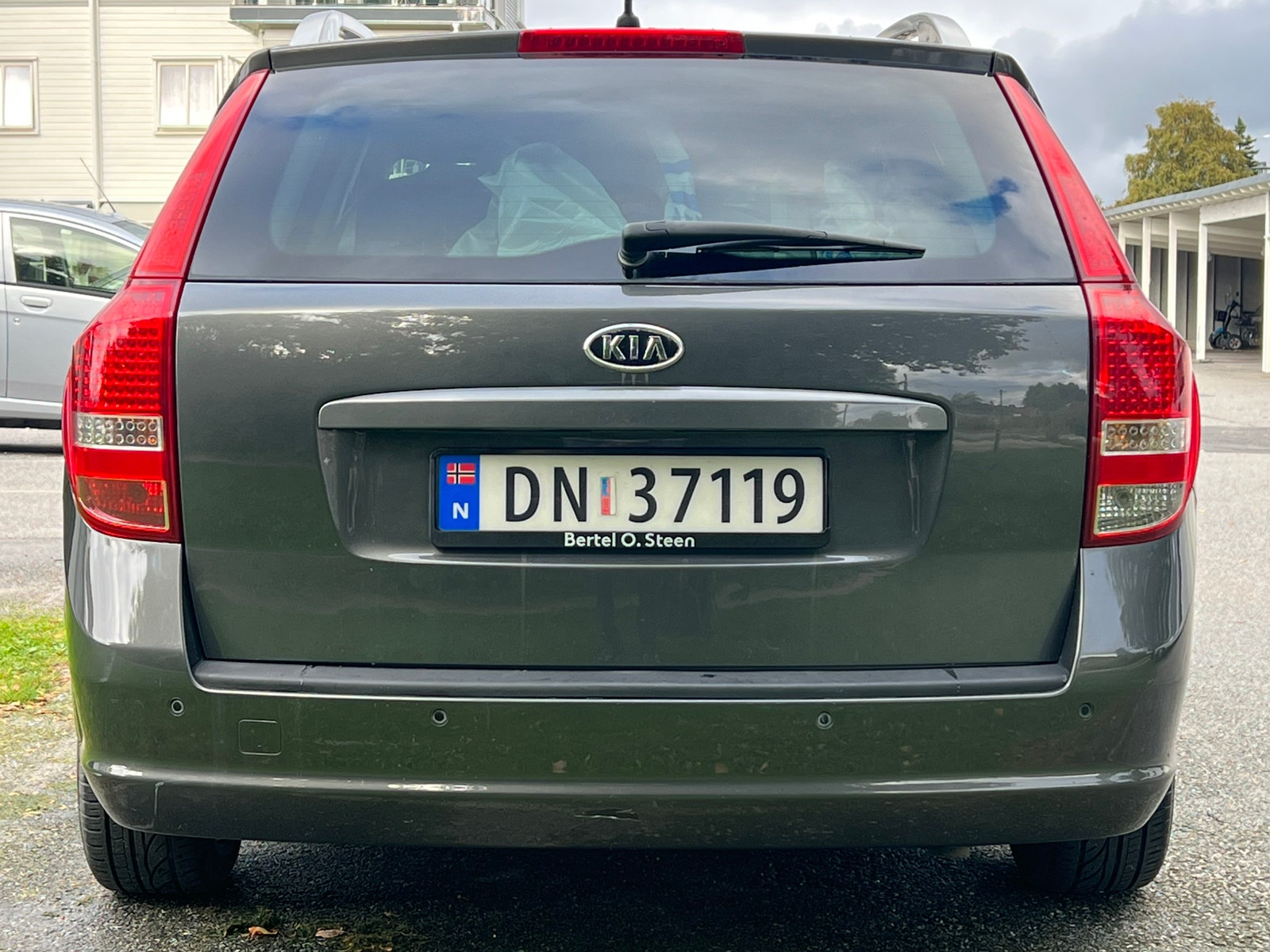 Kia cee'd_sw 1.6 CRDi Automatic, 4-trins, 115ps, 2010