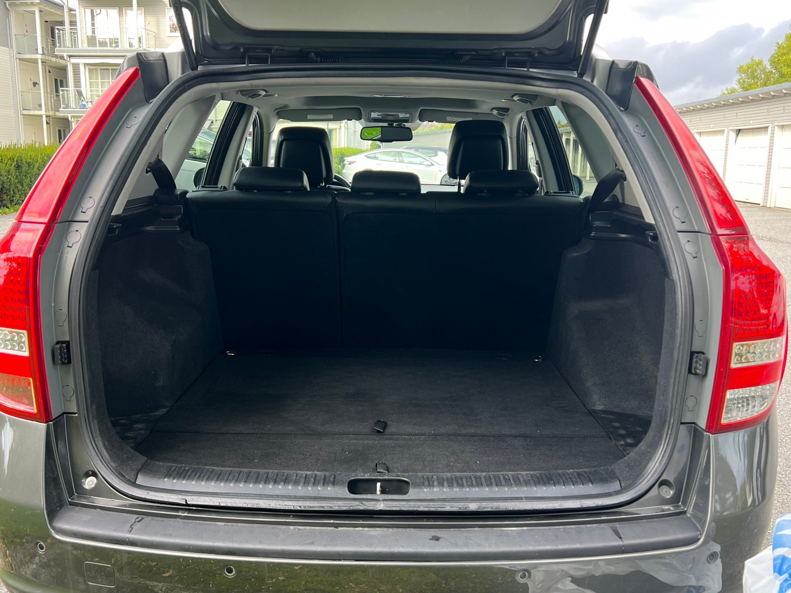 Kia cee'd_sw 1.6 CRDi Automatic, 4-trins, 115ps, 2010