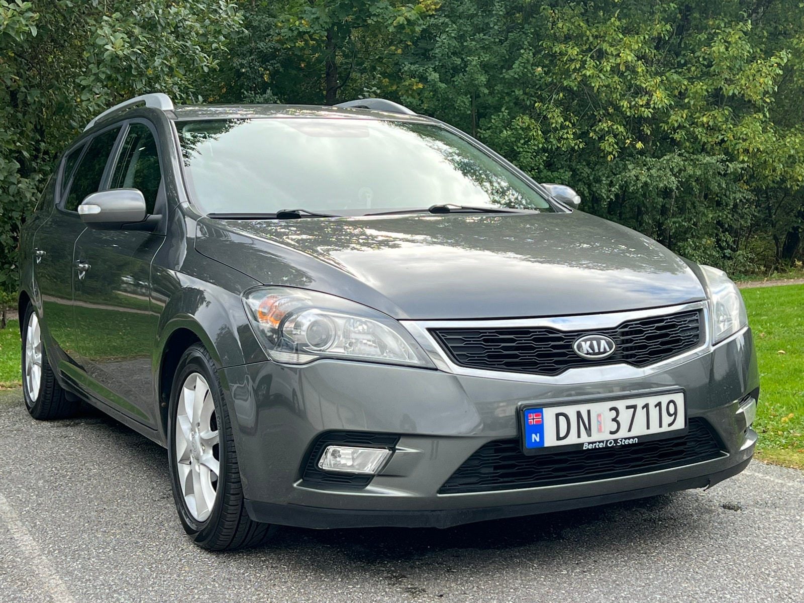 Kia cee'd_sw 1.6 CRDi Automatic, 4-trins, 115ps, 2010