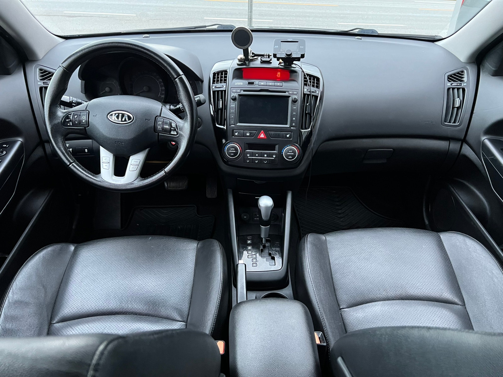 Kia cee'd_sw 1.6 CRDi Automatic, 4-trins, 115ps, 2010