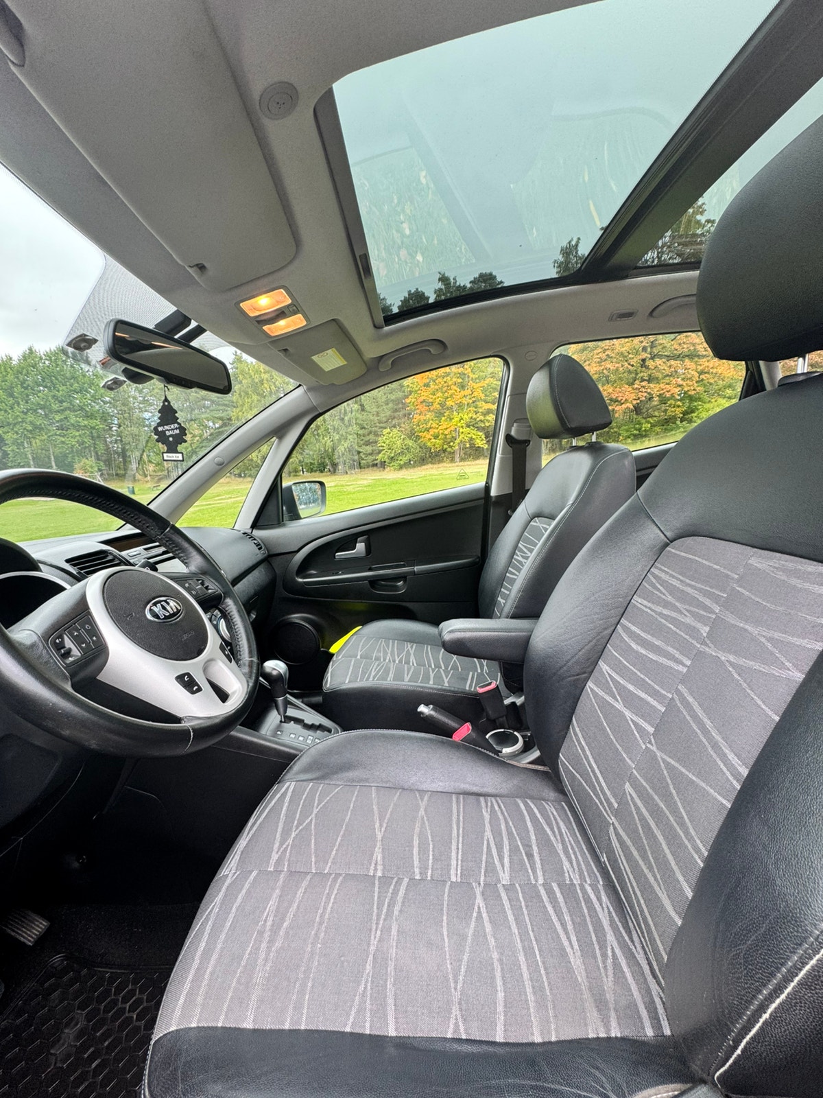 Kia Venga 1.6 CVVT Automatic, 4-trins, 125ps, 2014