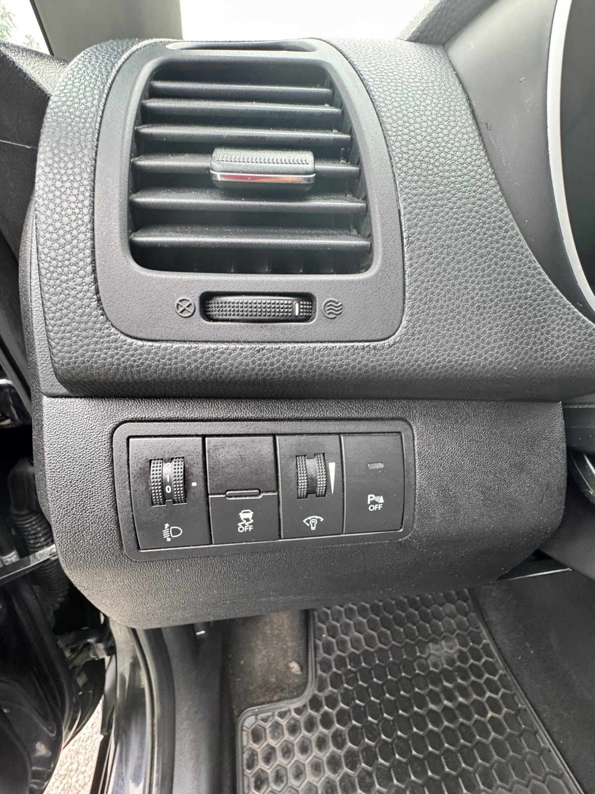 Kia Venga 1.6 CVVT Automatic, 4-trins, 125ps, 2014