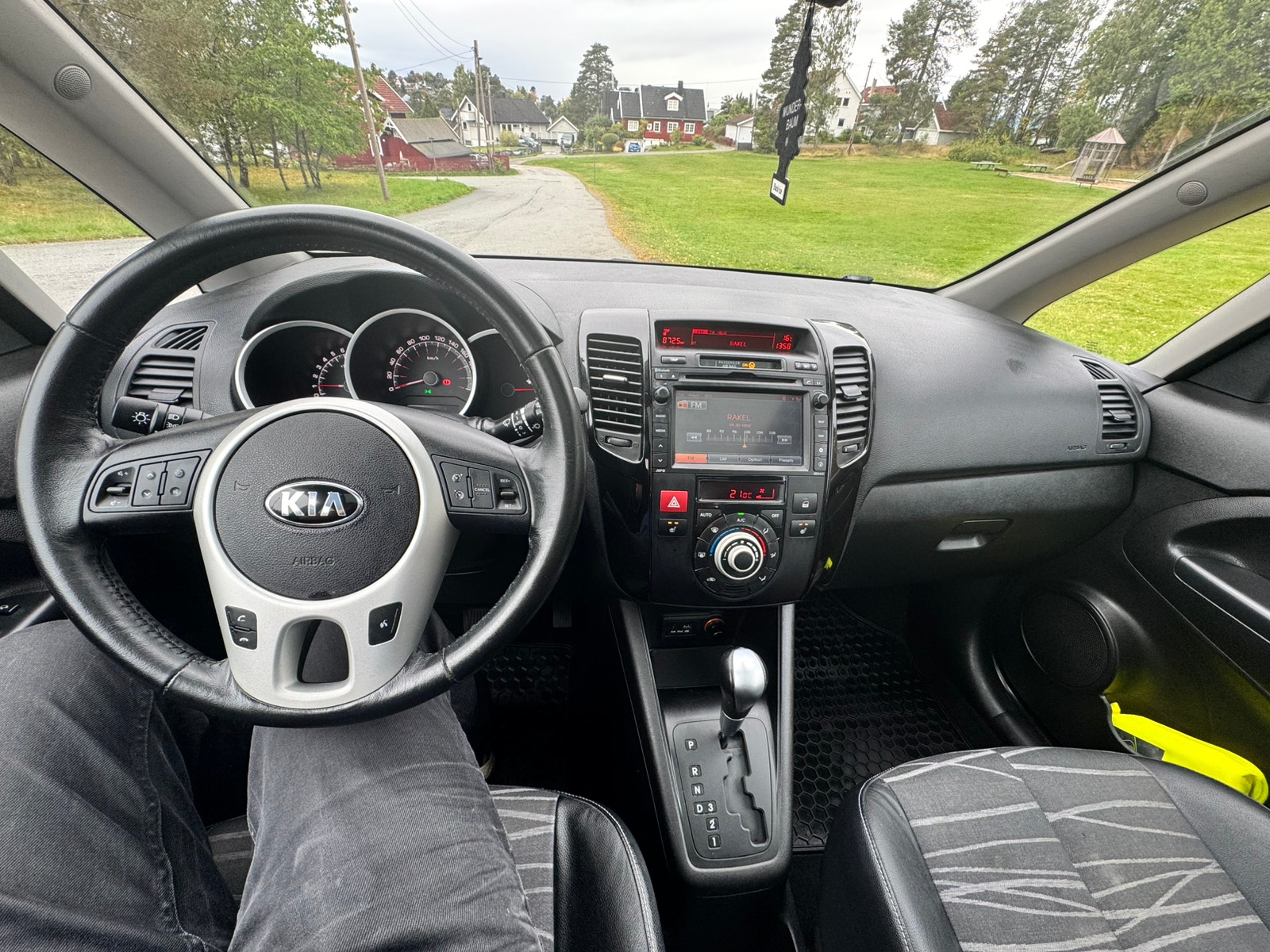 Kia Venga 1.6 CVVT Automatic, 4-trins, 125ps, 2014