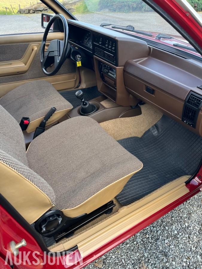 Opel Rekord 5-door Caravan 2.0 S Manual, 101hp, 1986