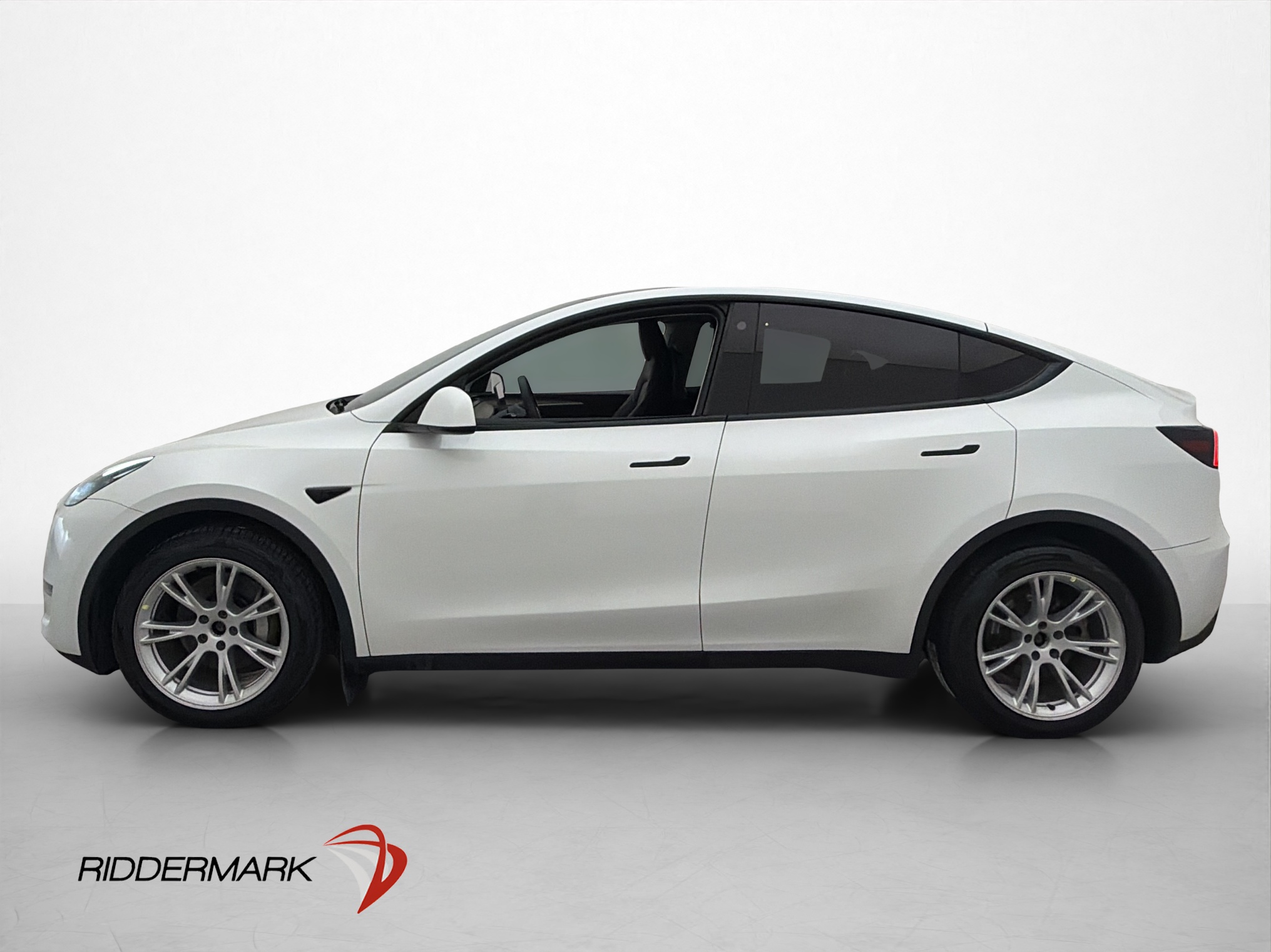 Tesla Model Y Long Range AWD, 514ps, 2023