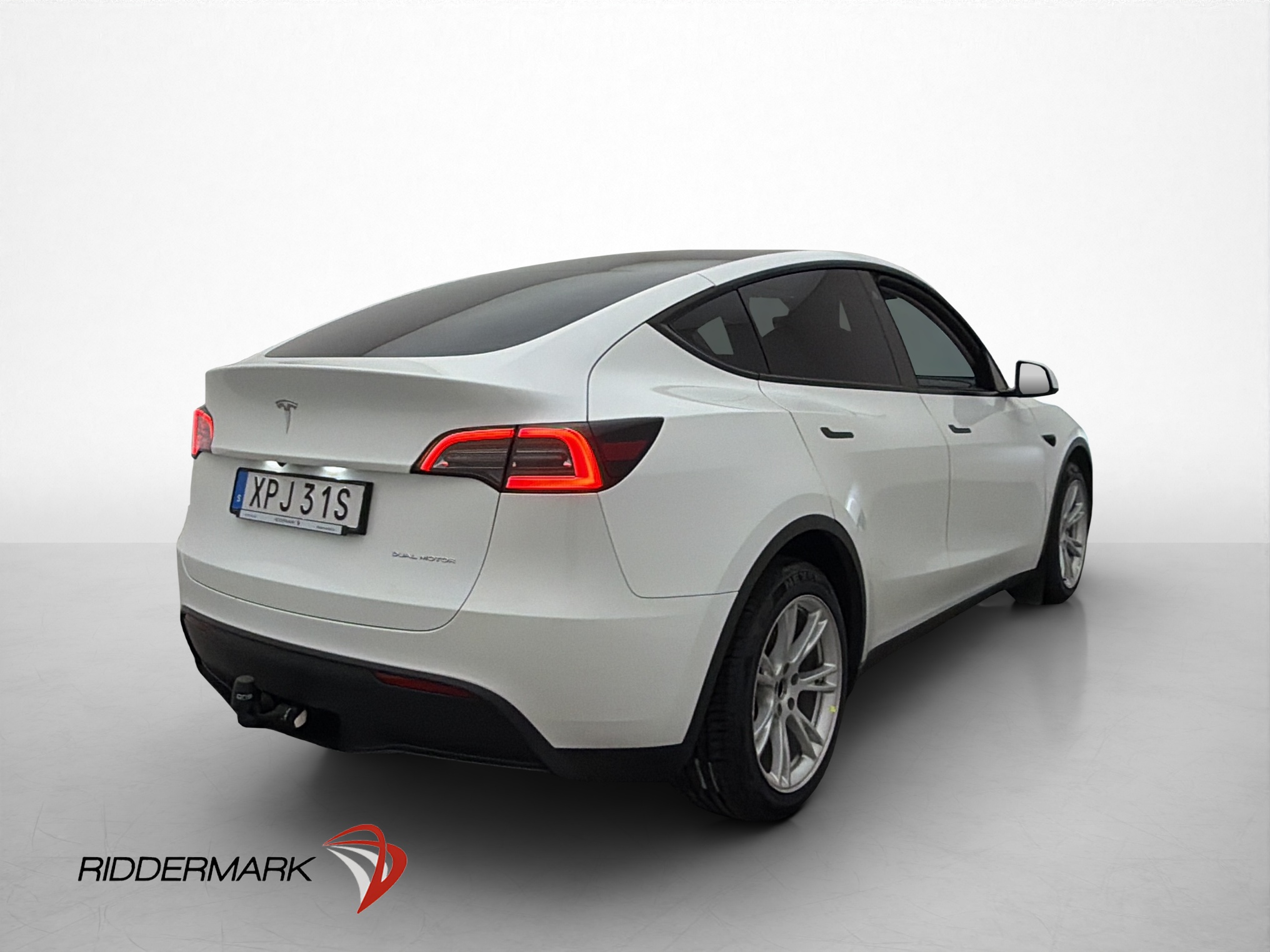 Tesla Model Y Long Range AWD, 514ps, 2023
