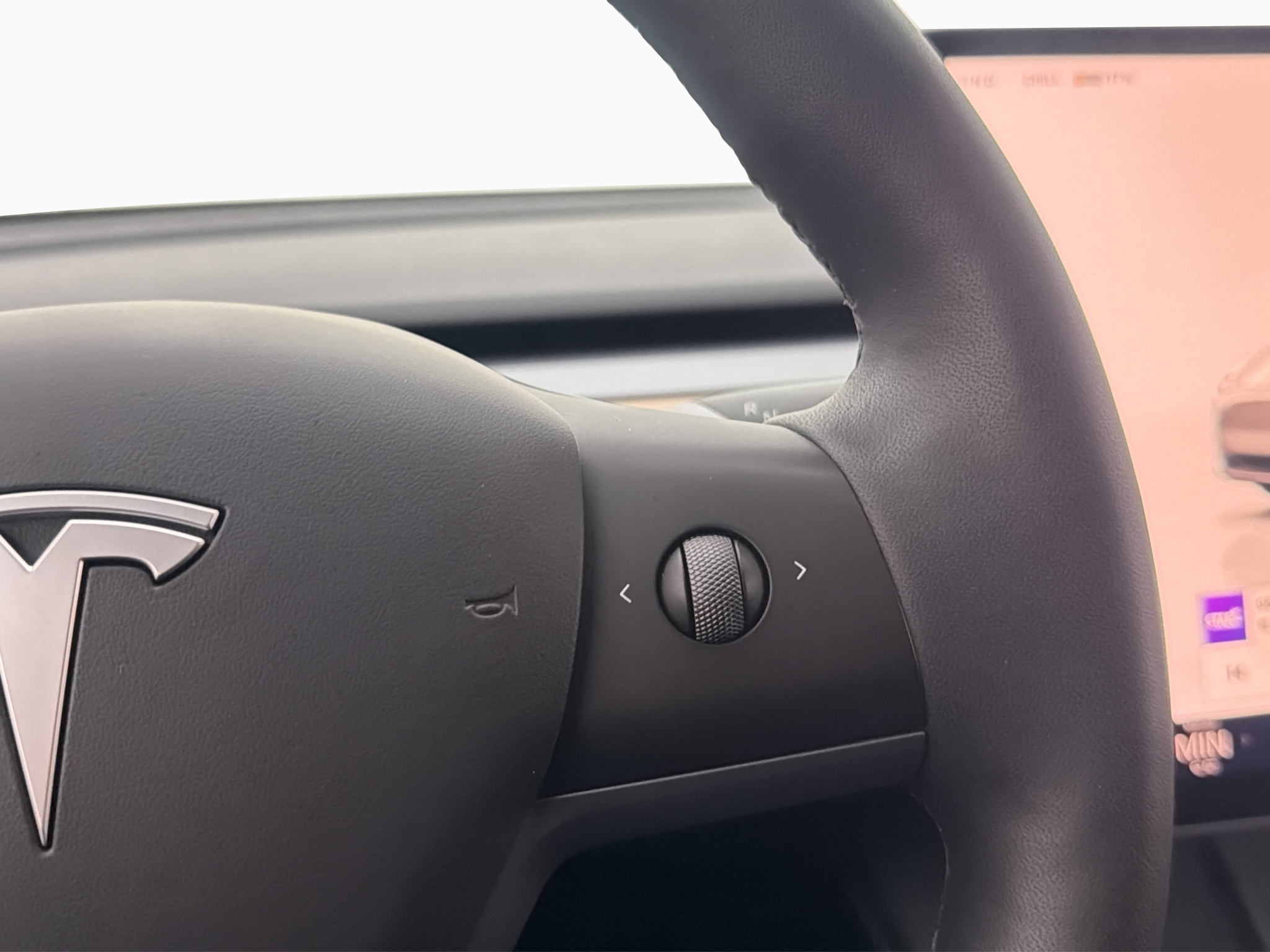 Tesla Model Y Long Range AWD, 514ps, 2023