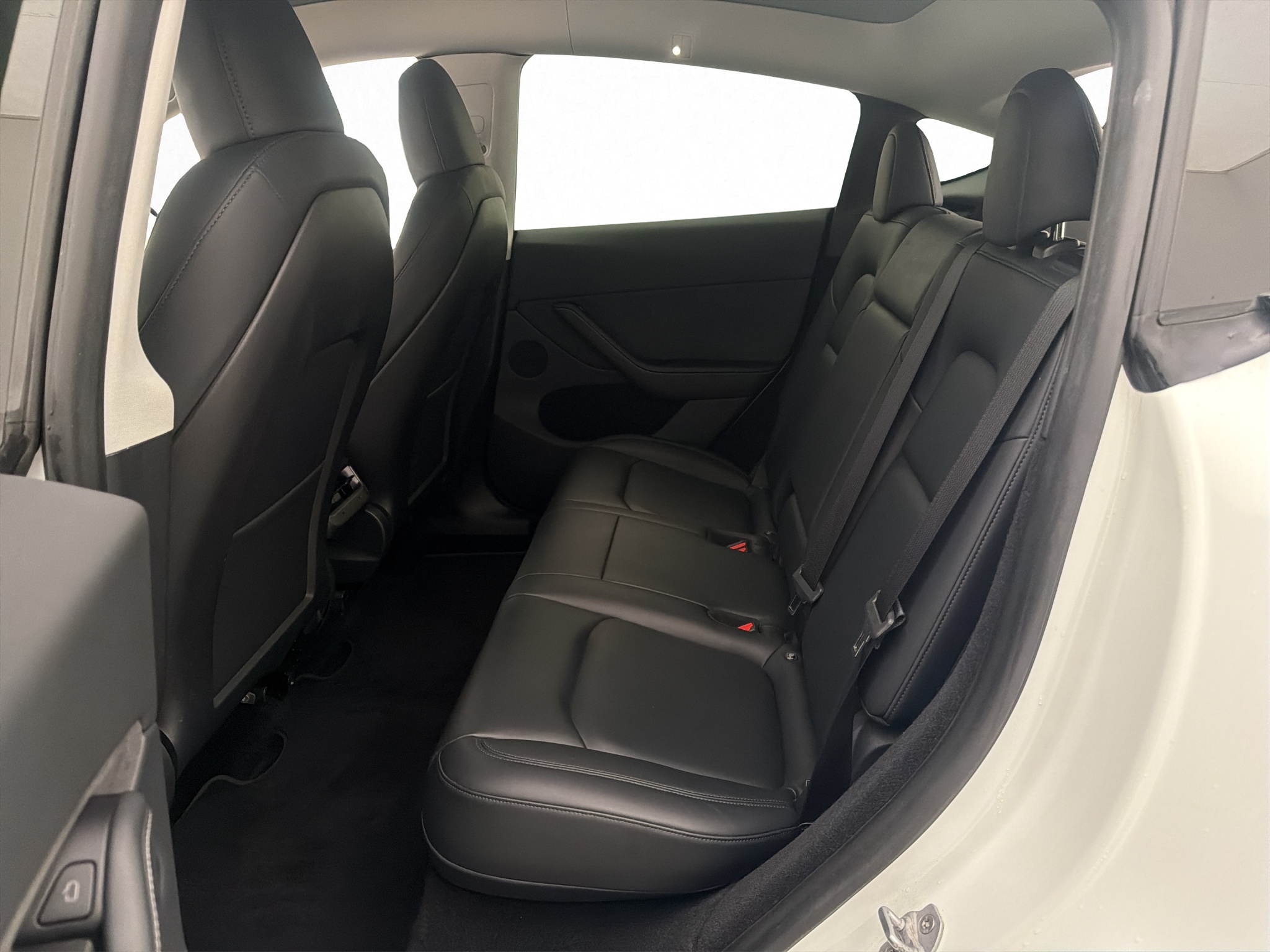 Tesla Model Y Long Range AWD, 514ps, 2023