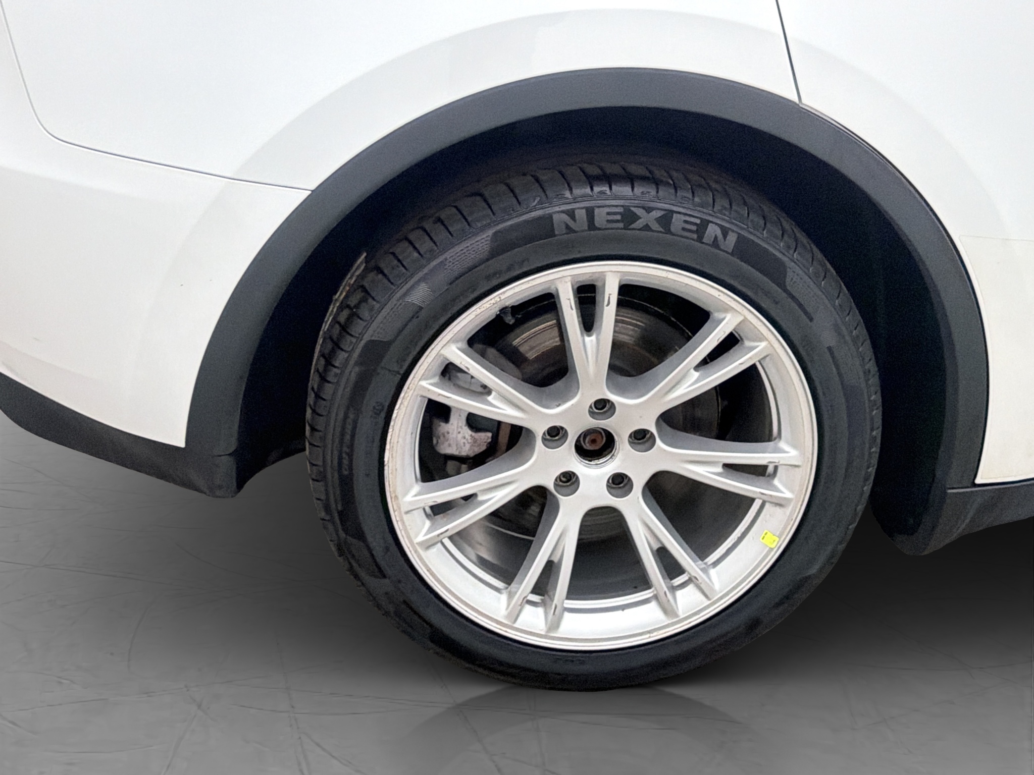 Tesla Model Y Long Range AWD, 514ps, 2023