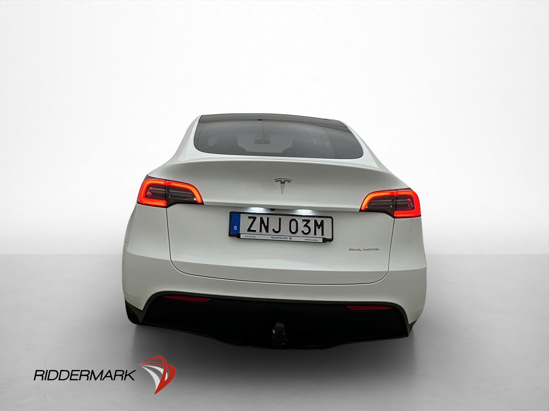 Tesla Model Y Long Range AWD, 514ps, 2024