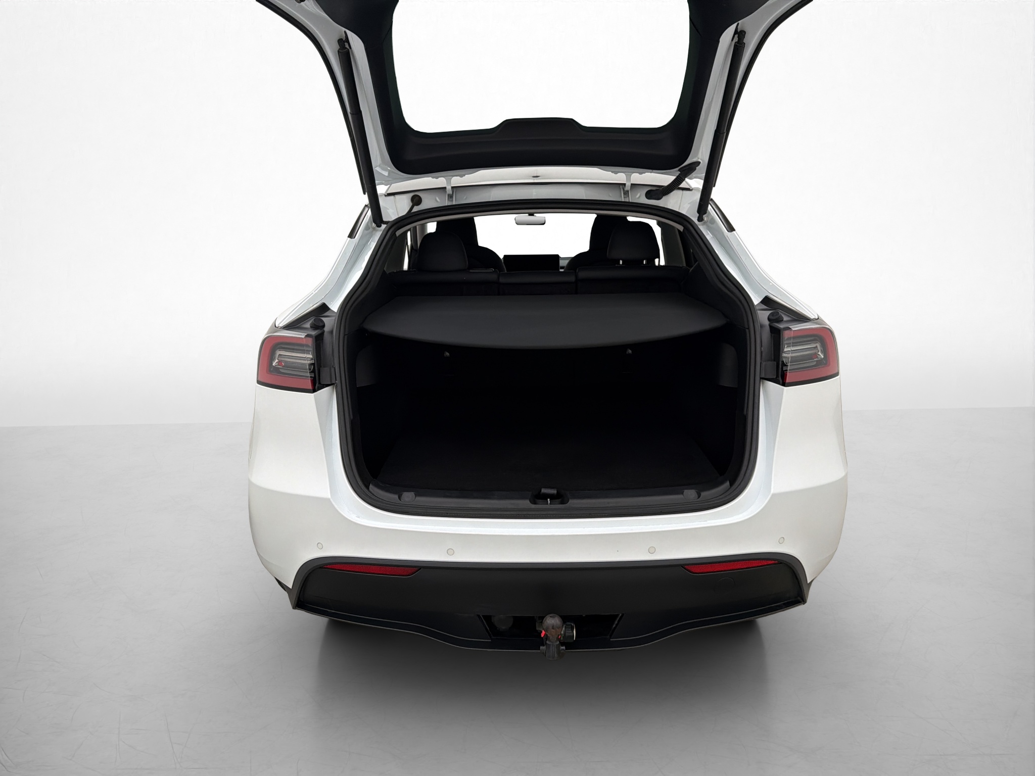 Tesla Model Y Long Range AWD, 514ps, 2023
