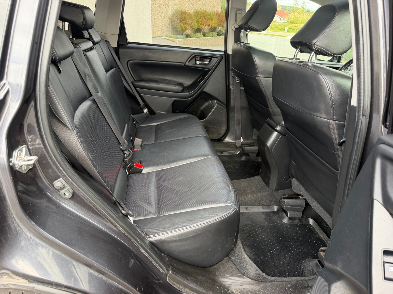 Subaru Forester 2.0 4WD Lineartronic, 150hp, 2013