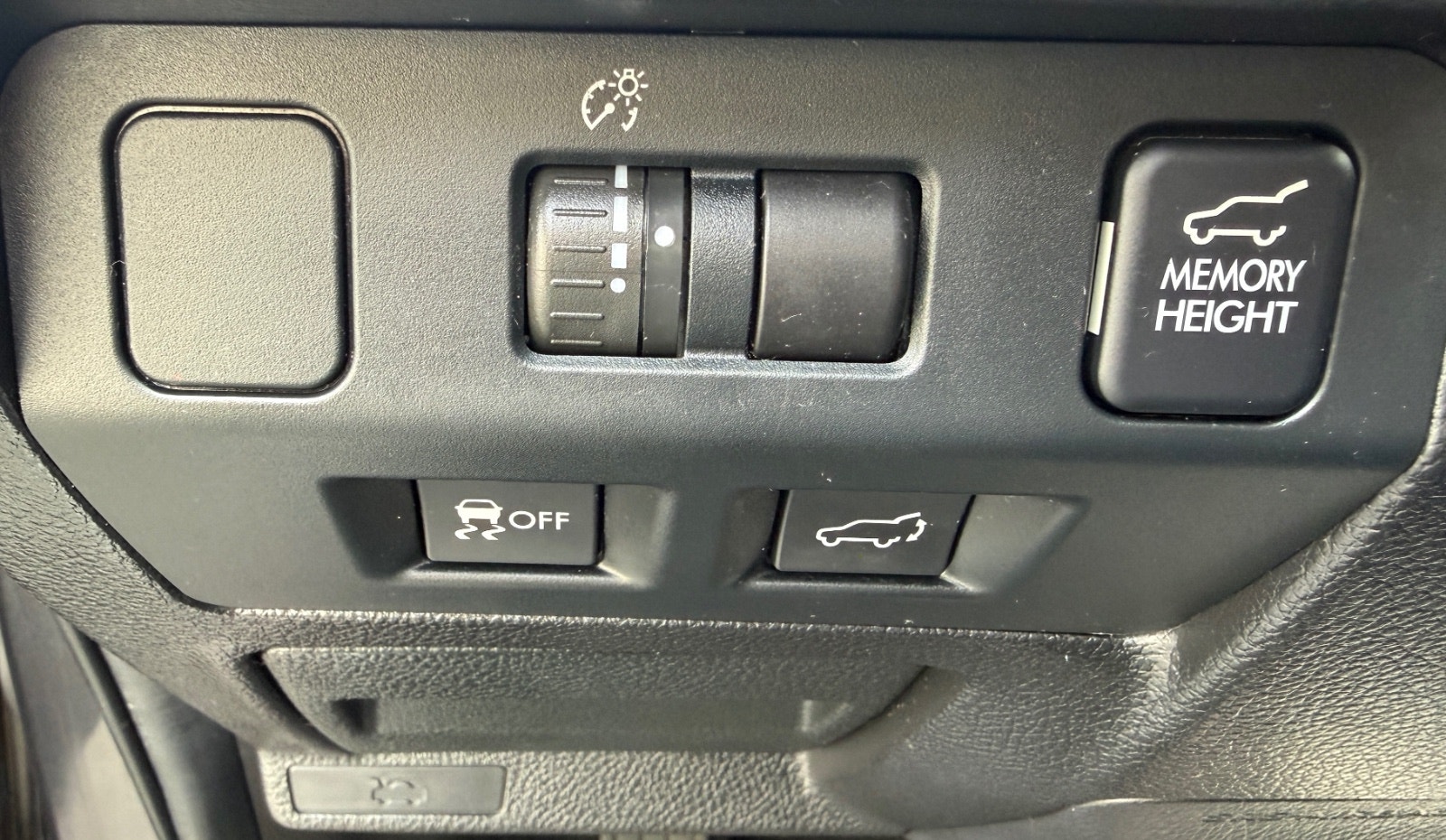 Subaru Forester 2.0 4WD Lineartronic, 150hp, 2013