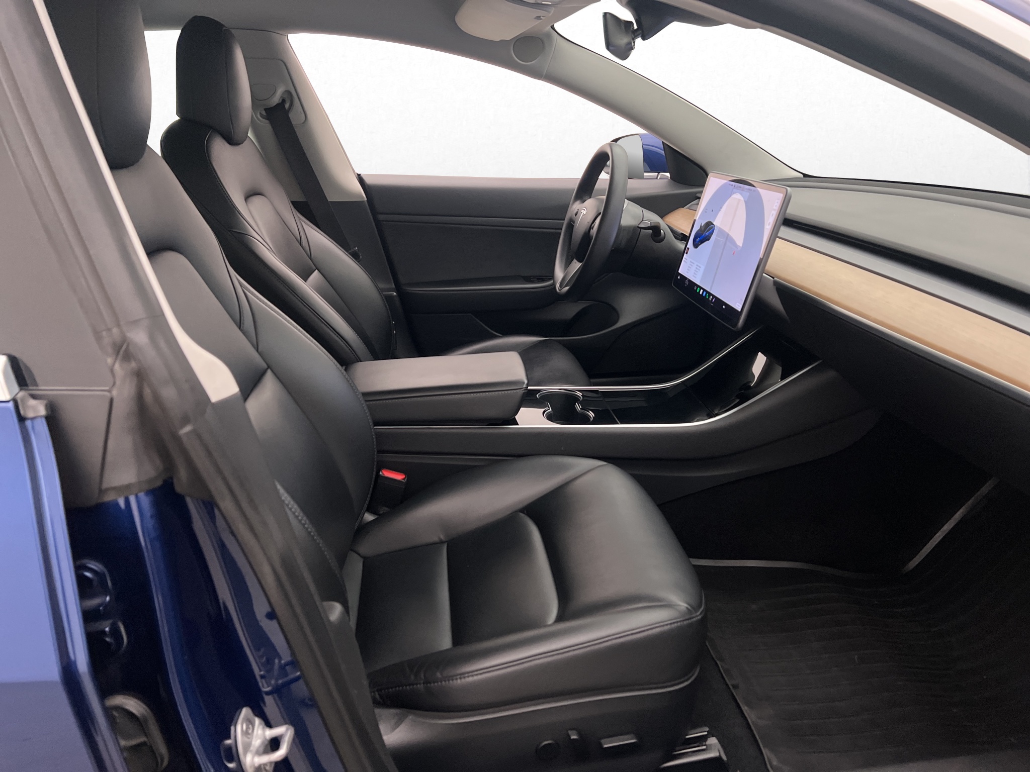 Tesla Model 3 Standard Range Plus, 325hp, 2020