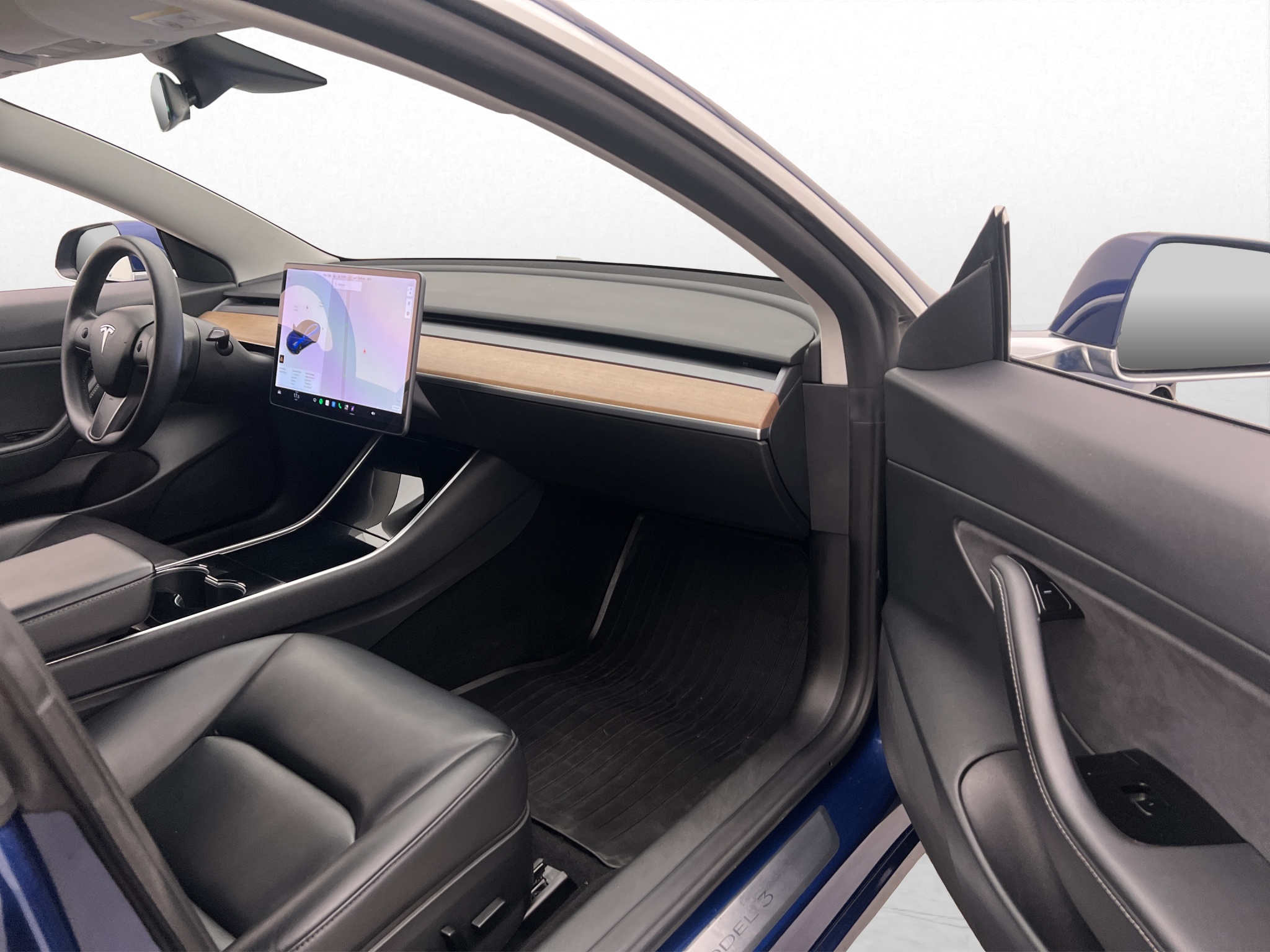 Tesla Model 3 Standard Range Plus, 325hp, 2020