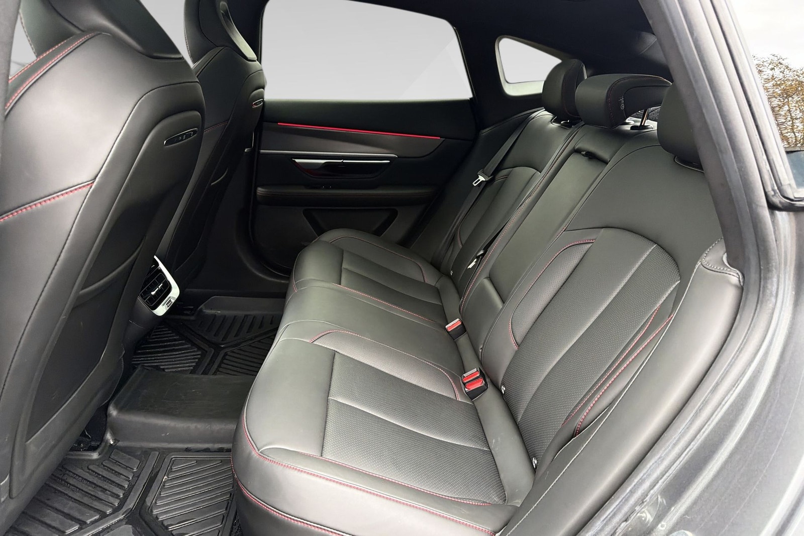 XPENG P7 Performance, 473ps, 2023