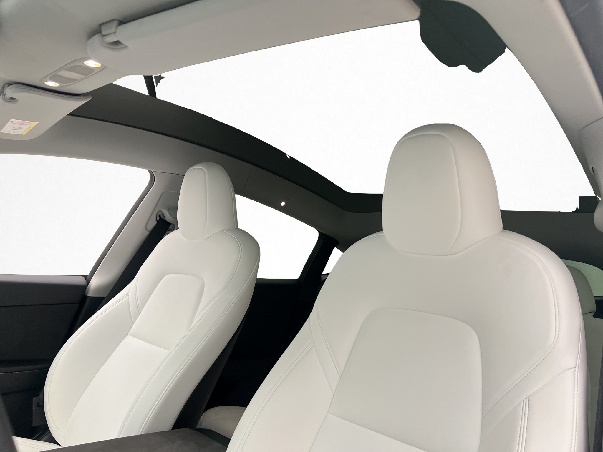 Tesla Model Y Performance, 534ps, 2024