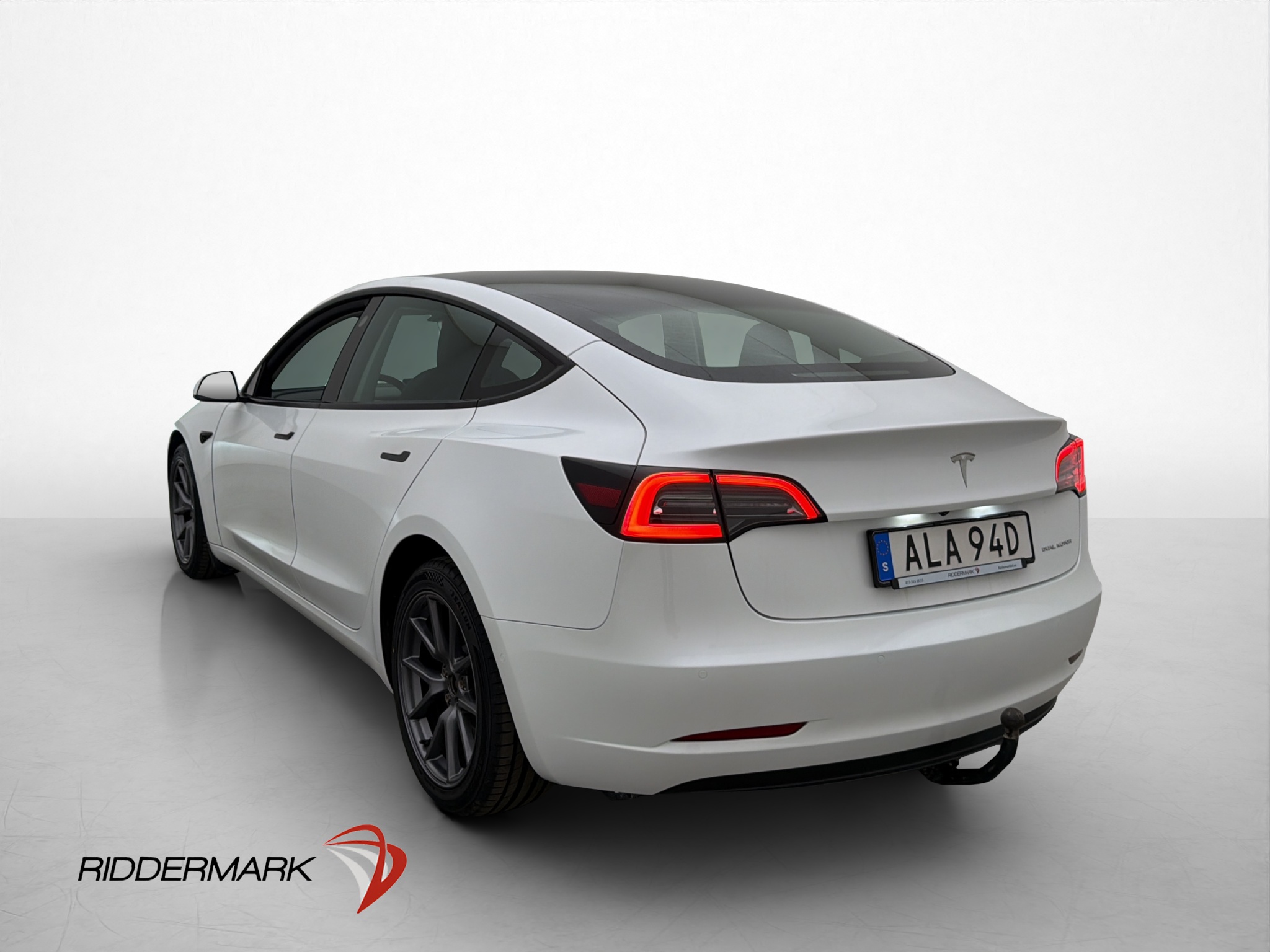 Tesla Model 3 Long Range AWD, 498ps, 2022