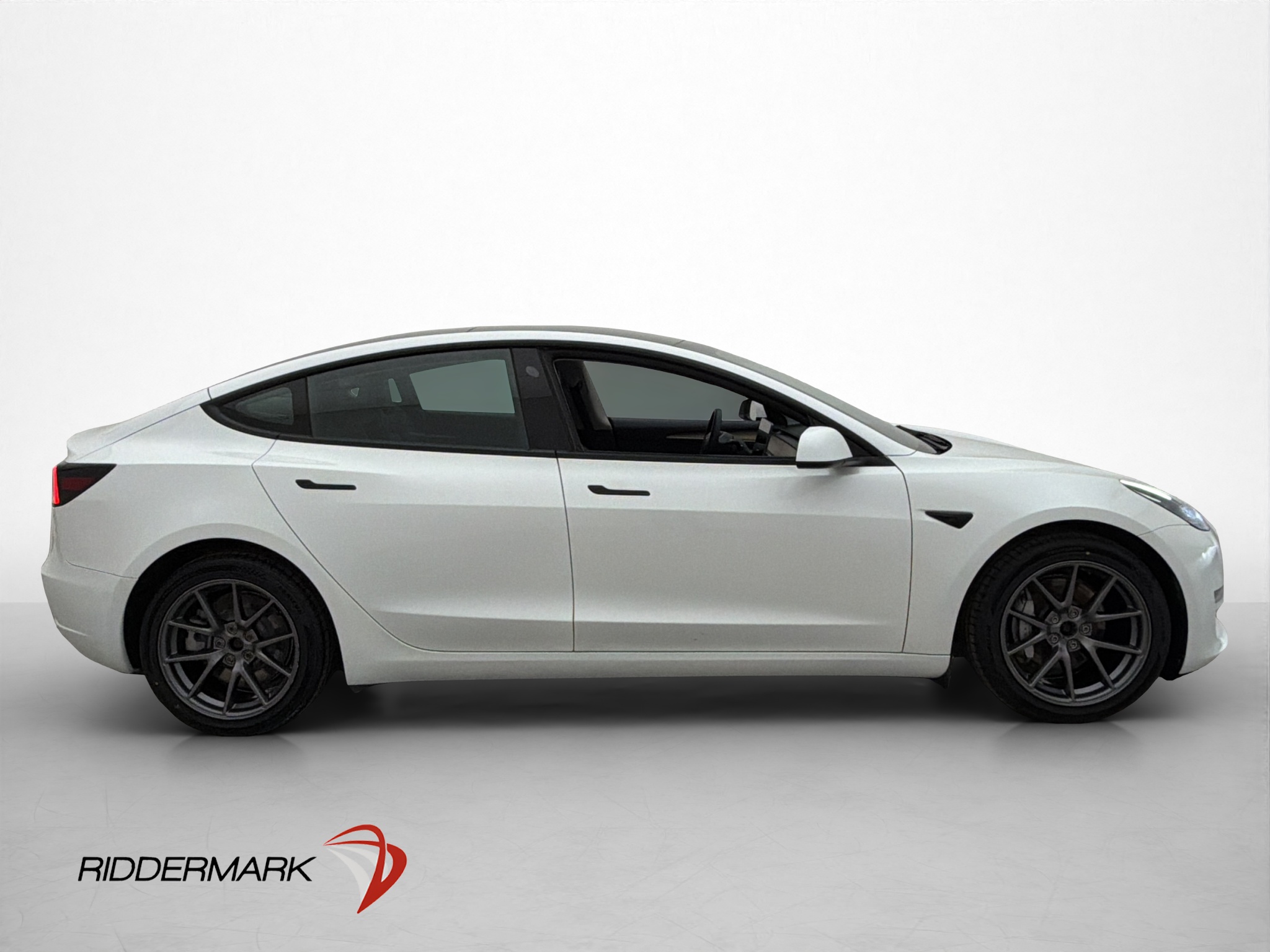 Tesla Model 3 Long Range AWD, 498ps, 2022