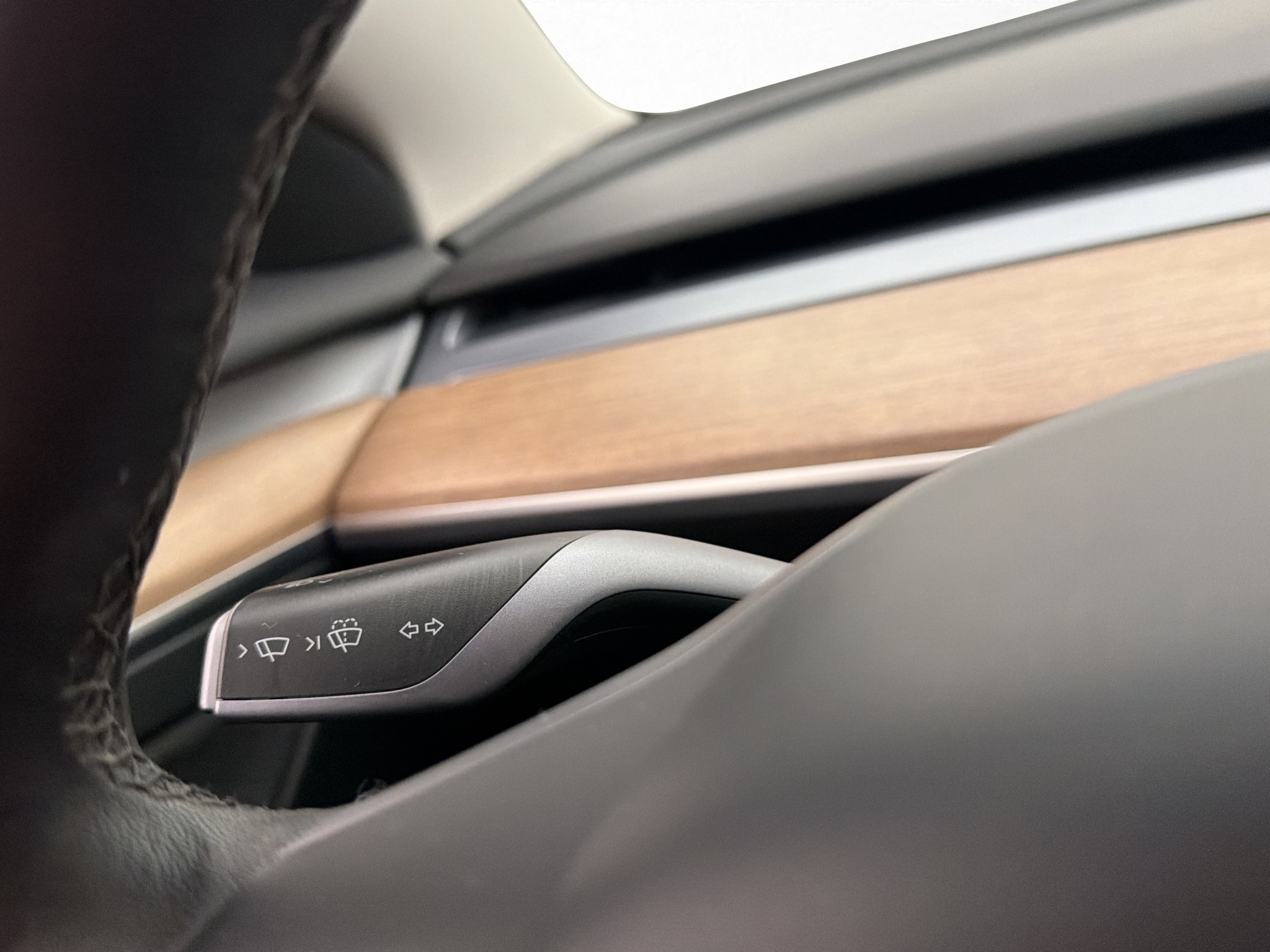 Tesla Model 3 Long Range AWD, 498ps, 2022