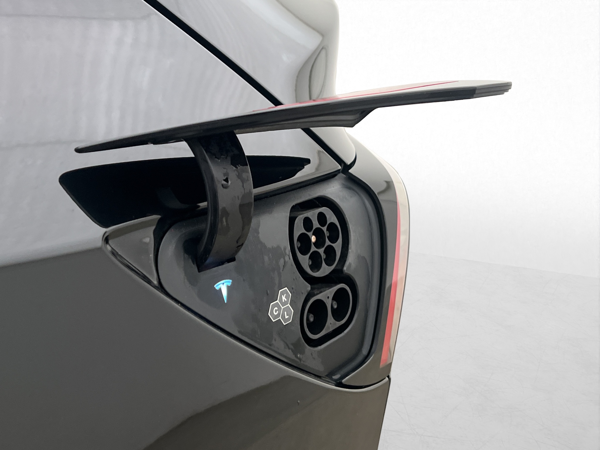 Tesla Model Y Long Range AWD, 514hp, 2023