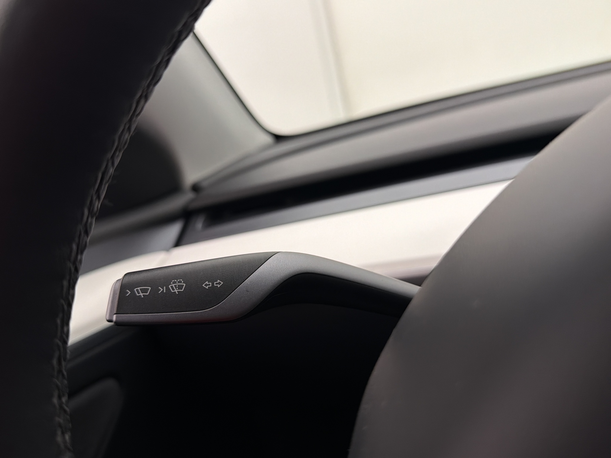 Tesla Model Y Long Range AWD, 514hk, 2024