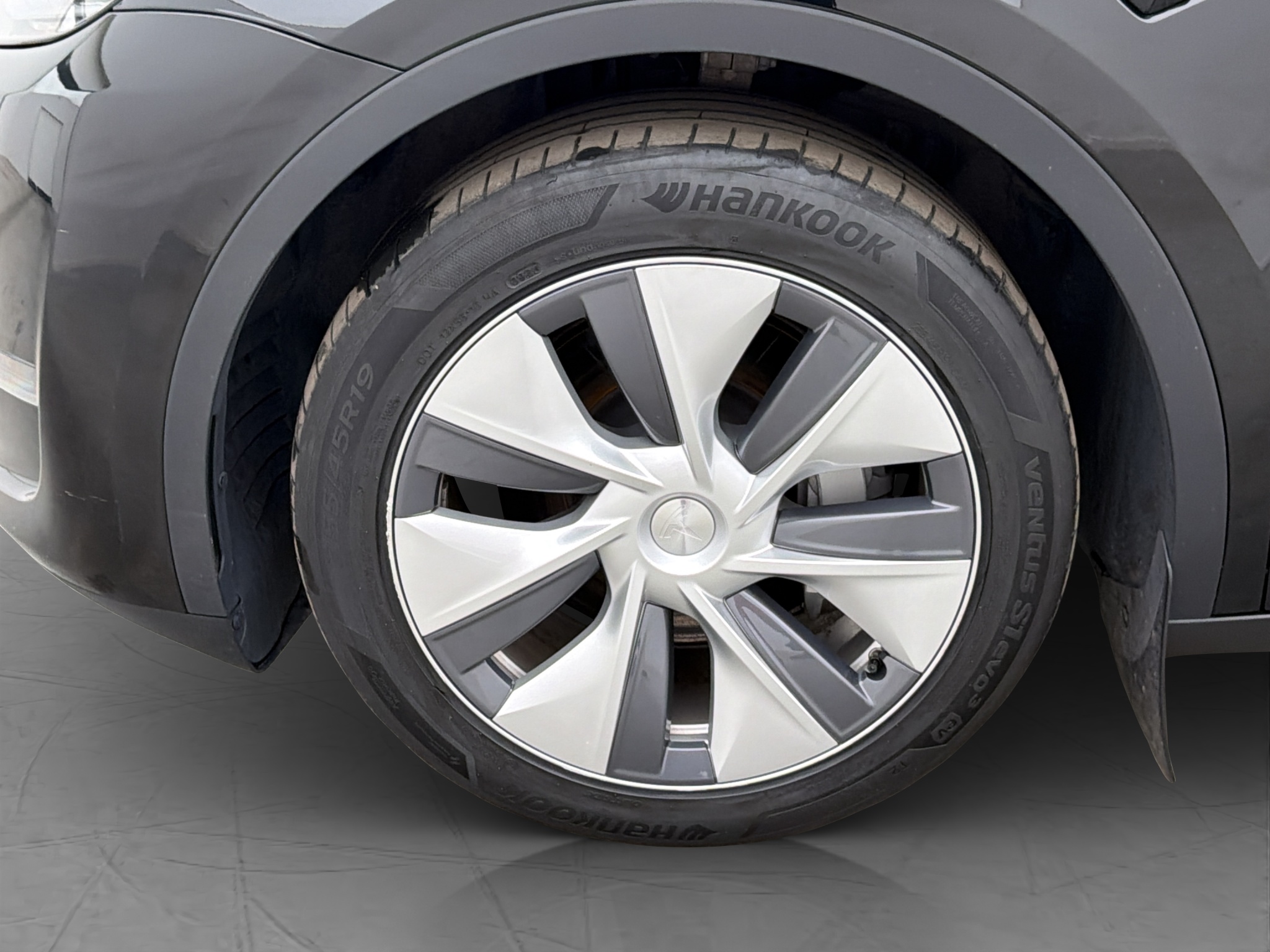 Tesla Model Y Long Range AWD, 514hk, 2024