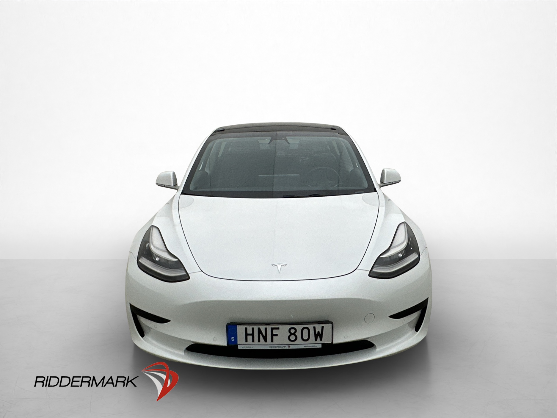 Tesla Model 3 Standard Range Plus, 325hp, 2020