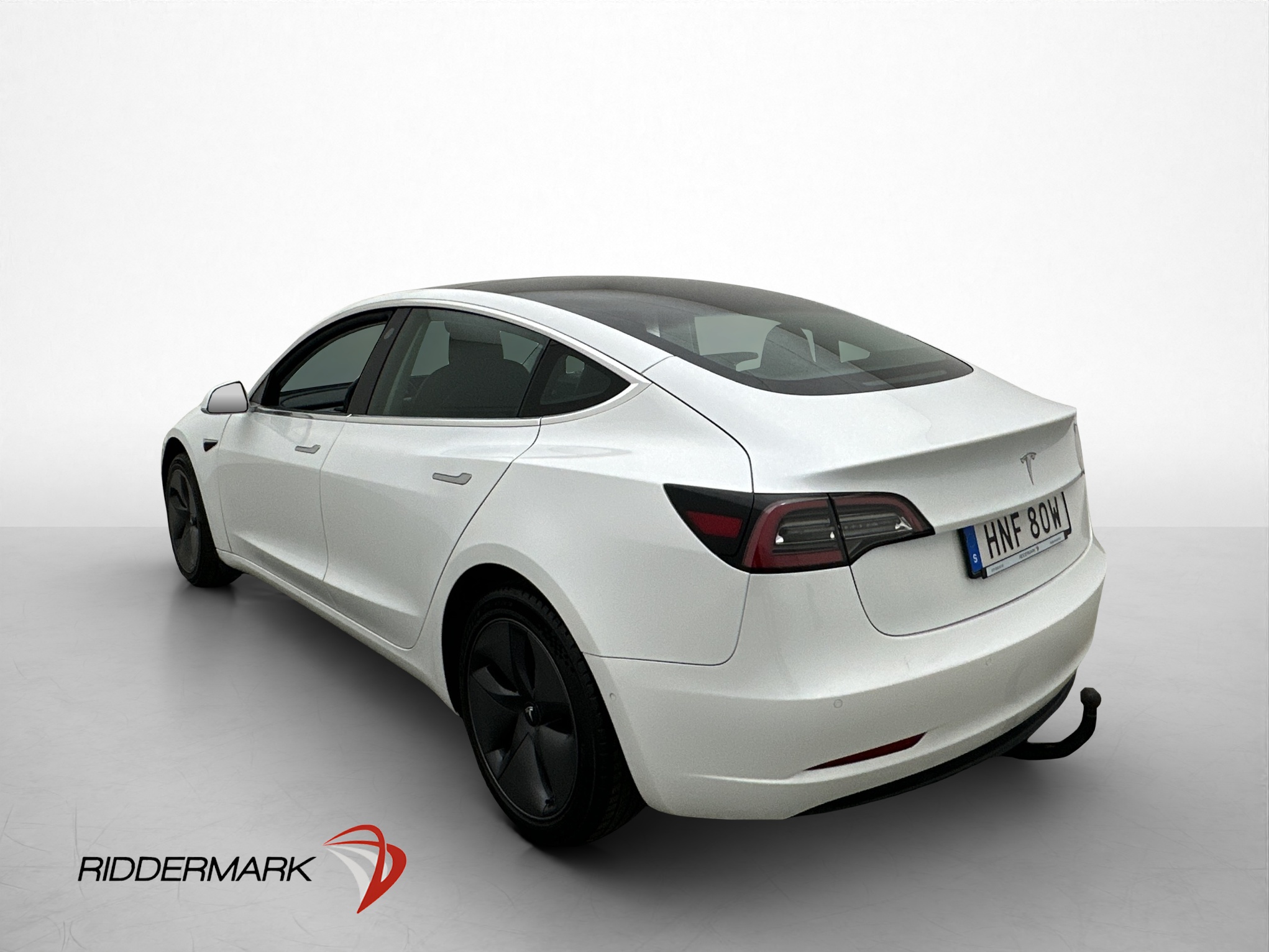 Tesla Model 3 Standard Range Plus, 325hp, 2020
