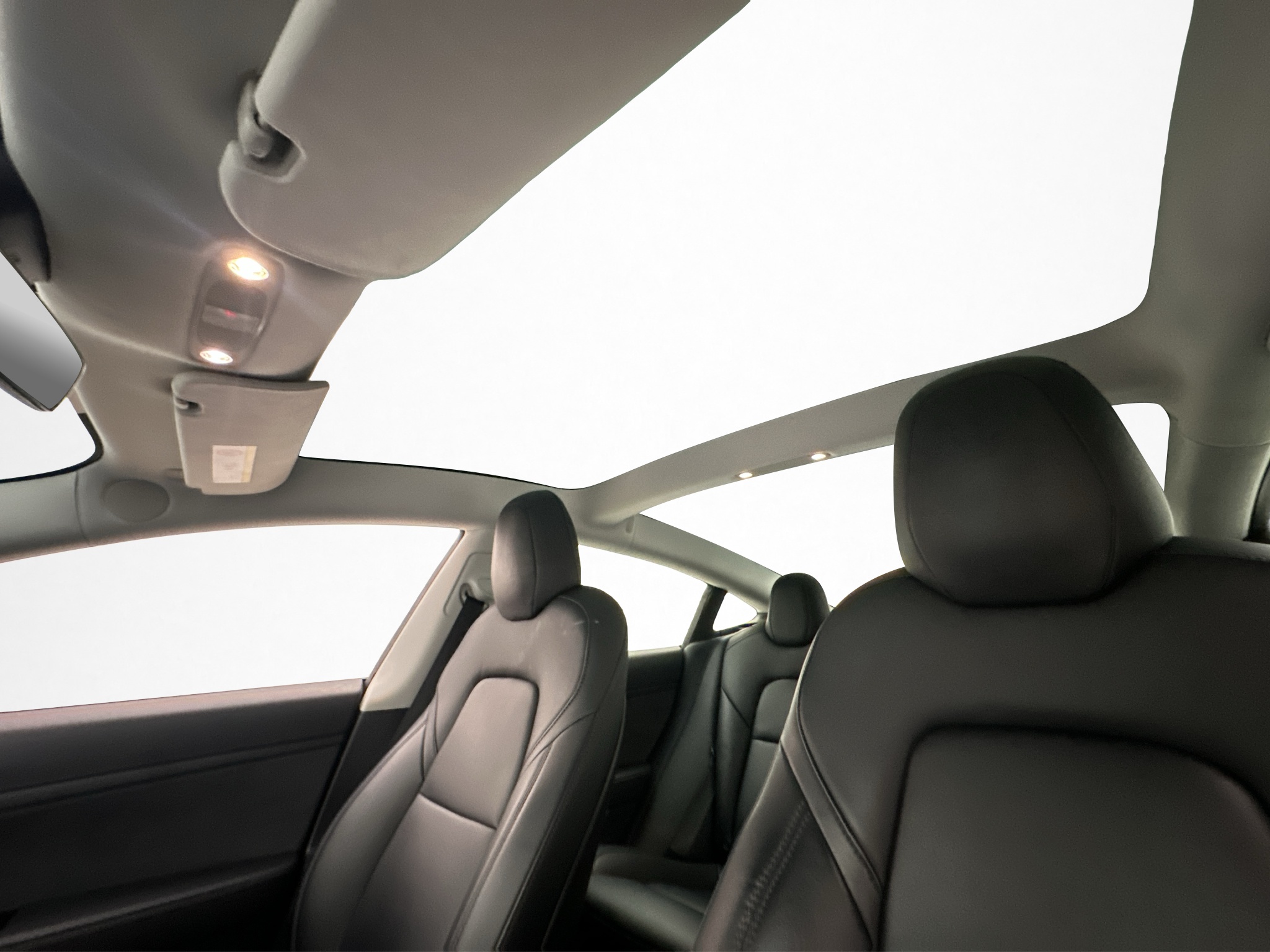Tesla Model 3 Standard Range Plus, 325hp, 2020