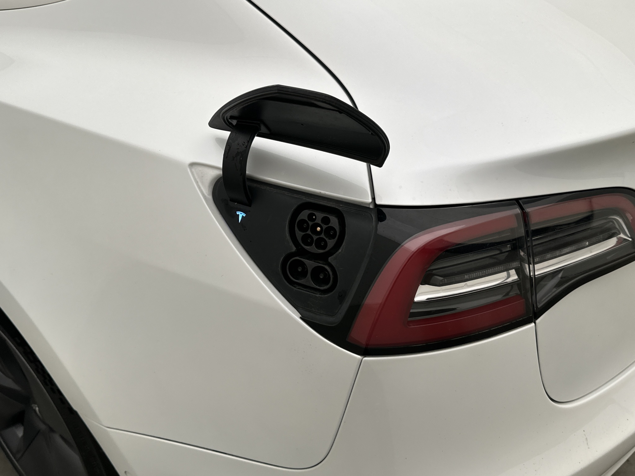 Tesla Model 3 Standard Range Plus, 325hp, 2020