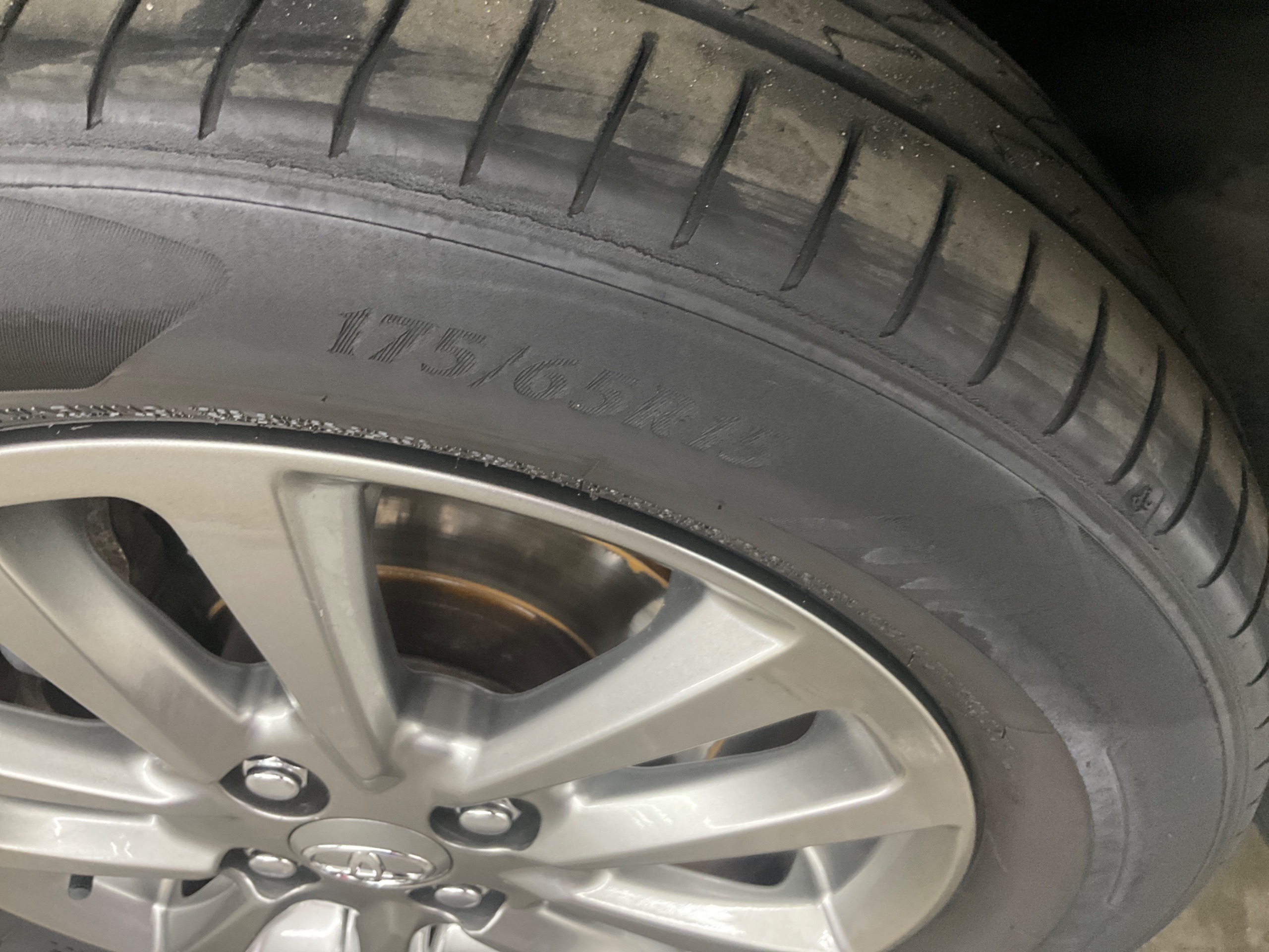 Toyota Yaris 5-dørs 1.33 Dual VVT-i Manuell, 6-trinn, 99hk, 2015