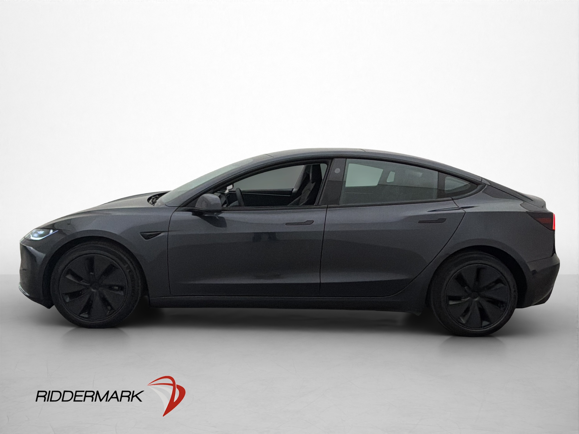 Tesla Model 3 Long Range AWD, 498ps, 2024