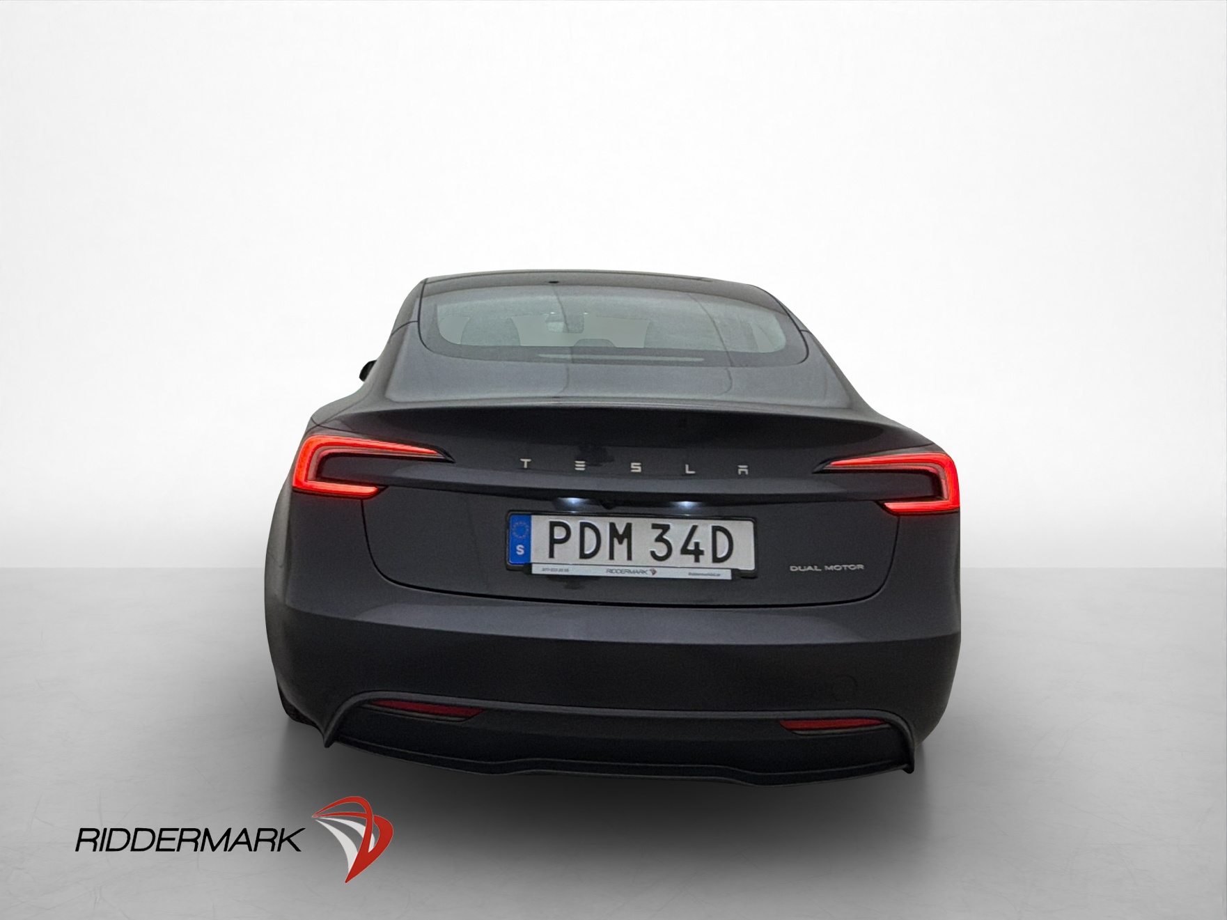 Tesla Model 3 Long Range AWD, 498ps, 2024